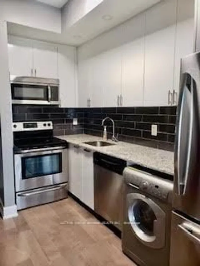 2785 Baseline Rd #218, Ottawa 4