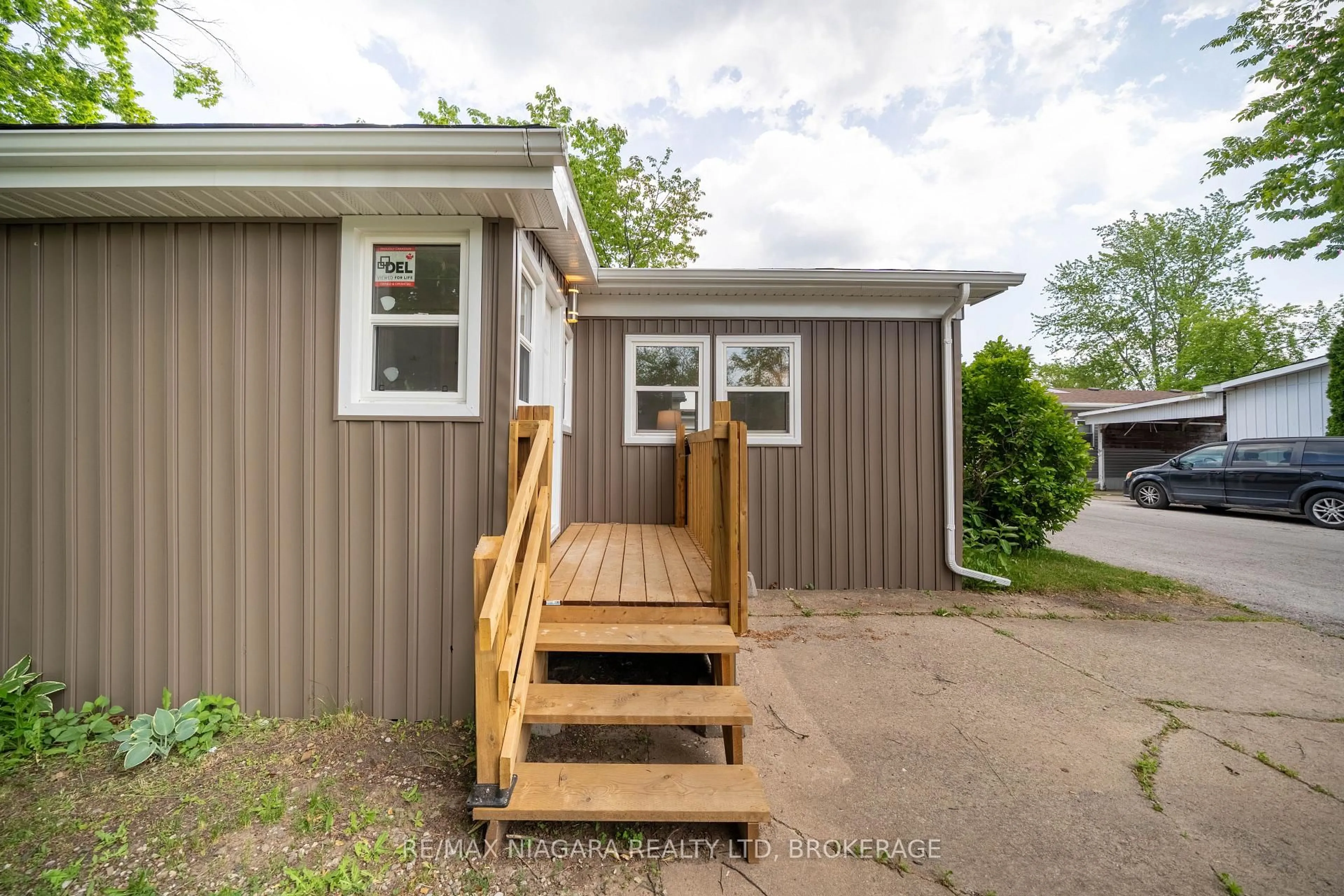 Unknown for 4597 Martha Lane, Lincoln Ontario L3J 0W1