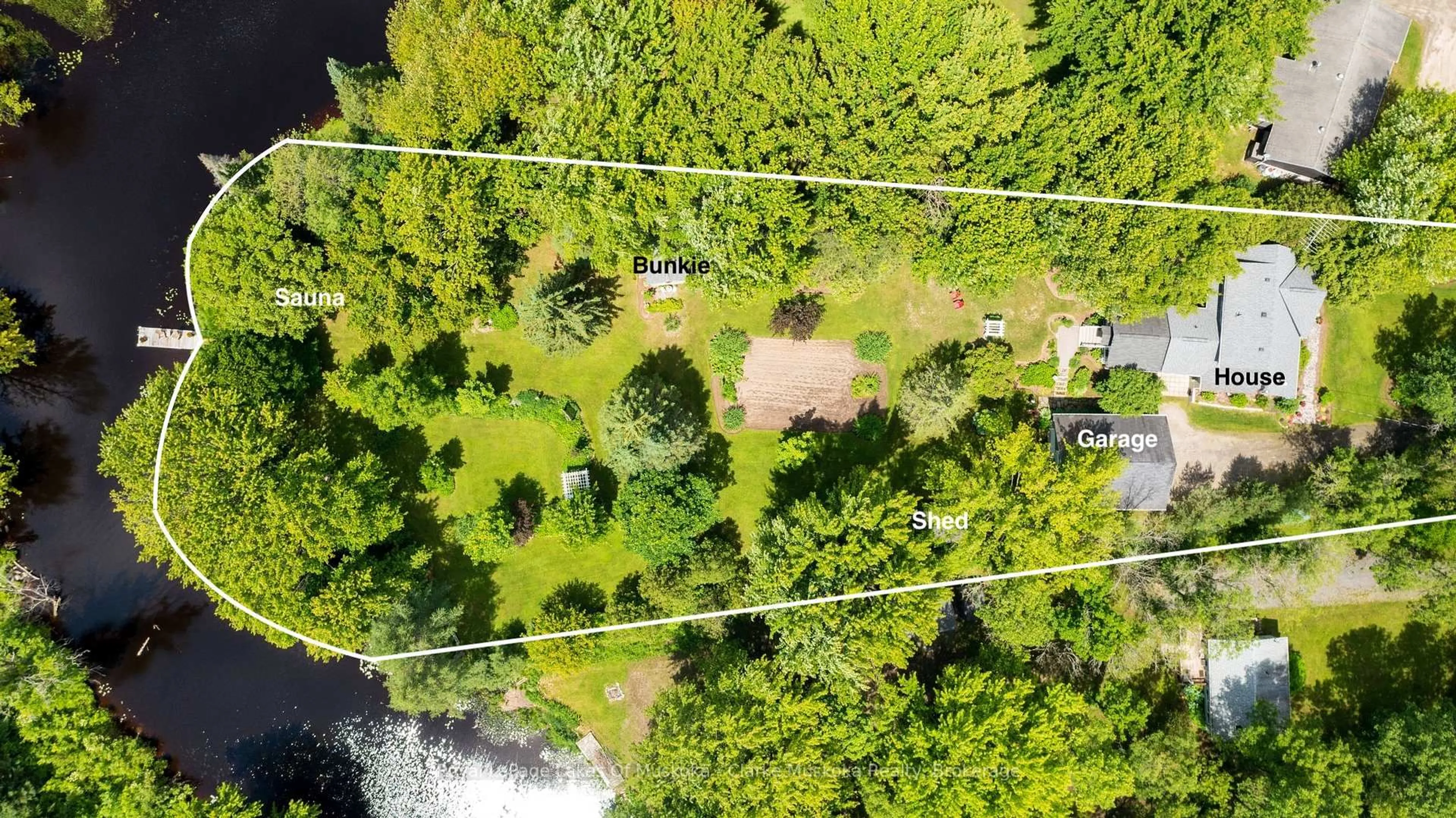 A pic from outside/outdoor area/front of a property/back of a property/a pic from drone, forest/trees view for 43 MAPLE ST, Seguin Ontario P0C 1J0
