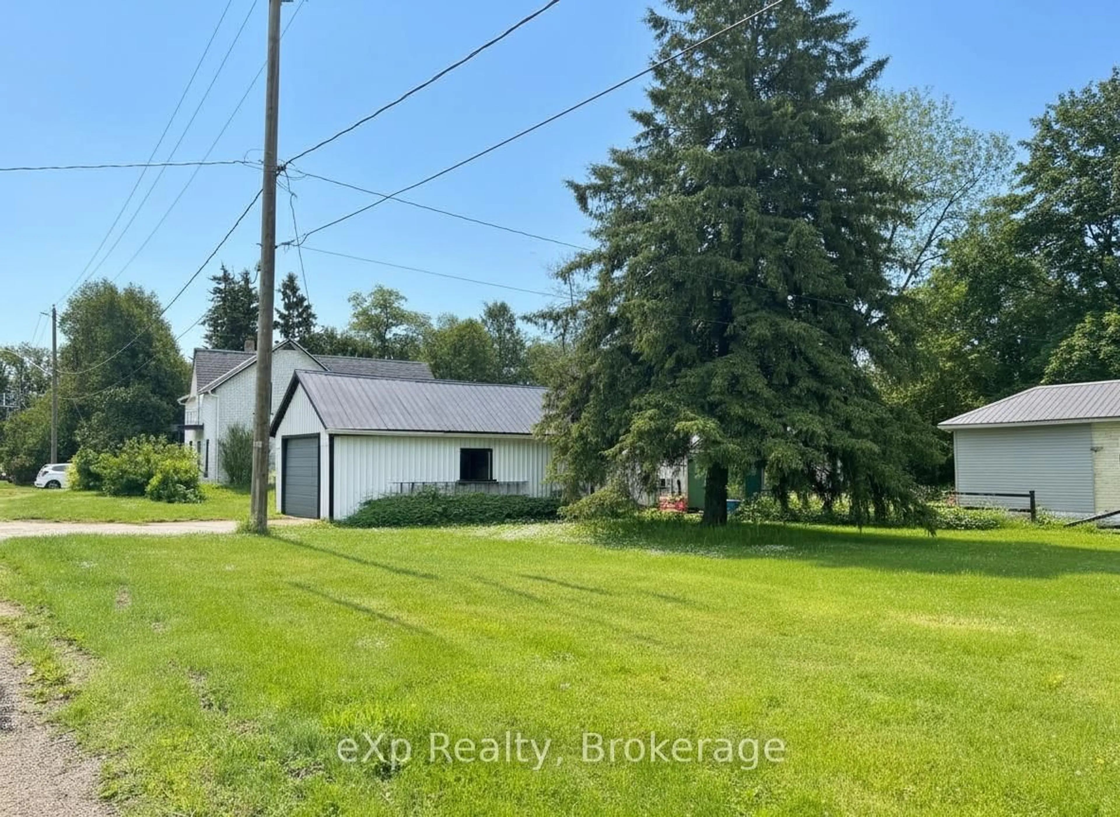 A pic from outside/outdoor area/front of a property/back of a property/a pic from drone, street for 159 Jackson St, West Grey Ontario N0G 1R0