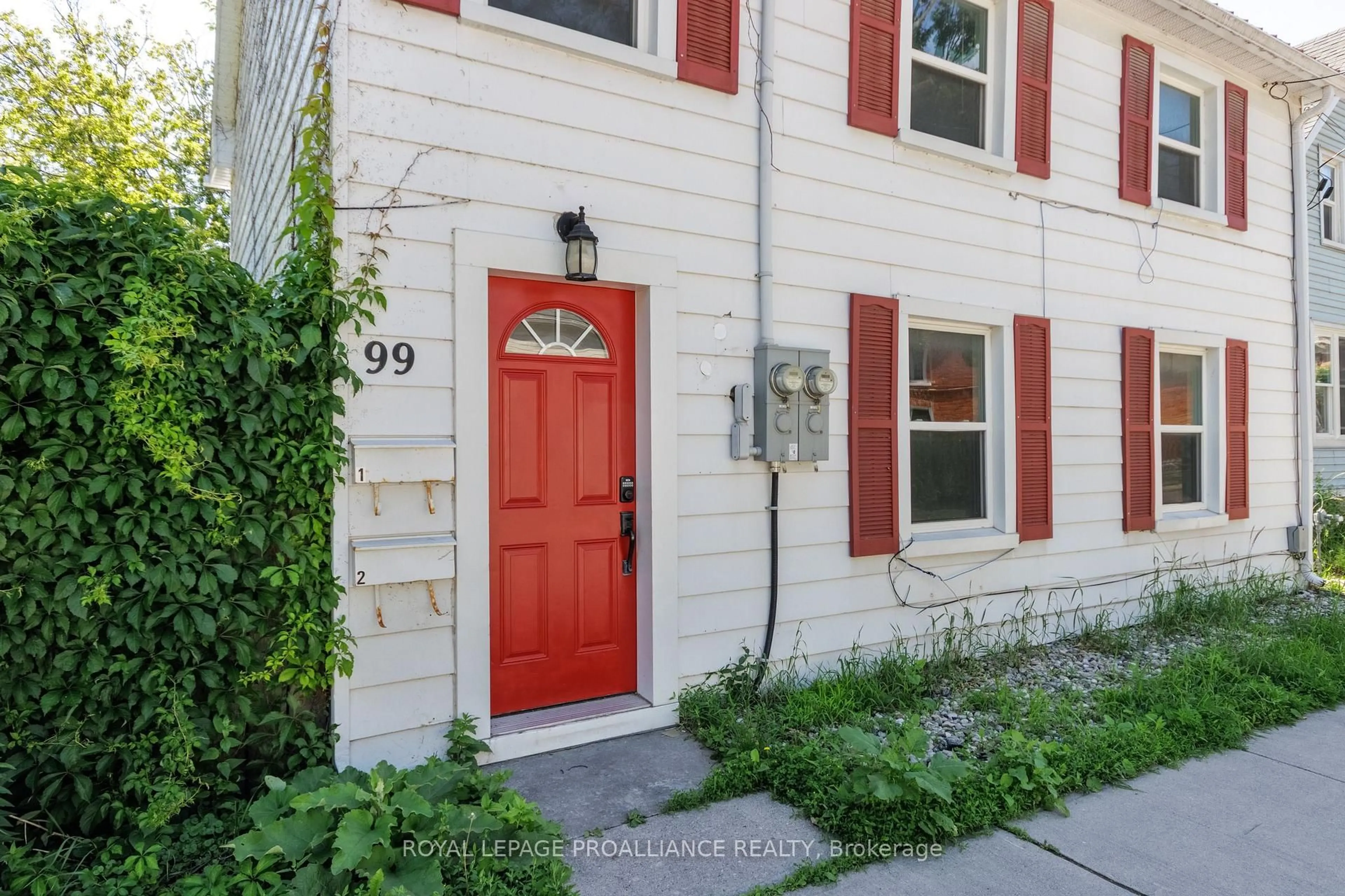 Unknown for 99 Chatham St, Kingston Ontario K7K 4H2