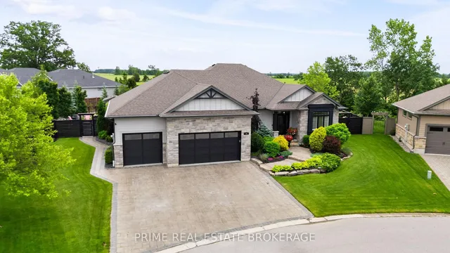 34 Erin Pl, Lambton Shores 2