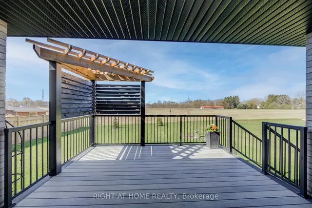 2043 LOCKWOOD Cres, Strathroy-Caradoc 3