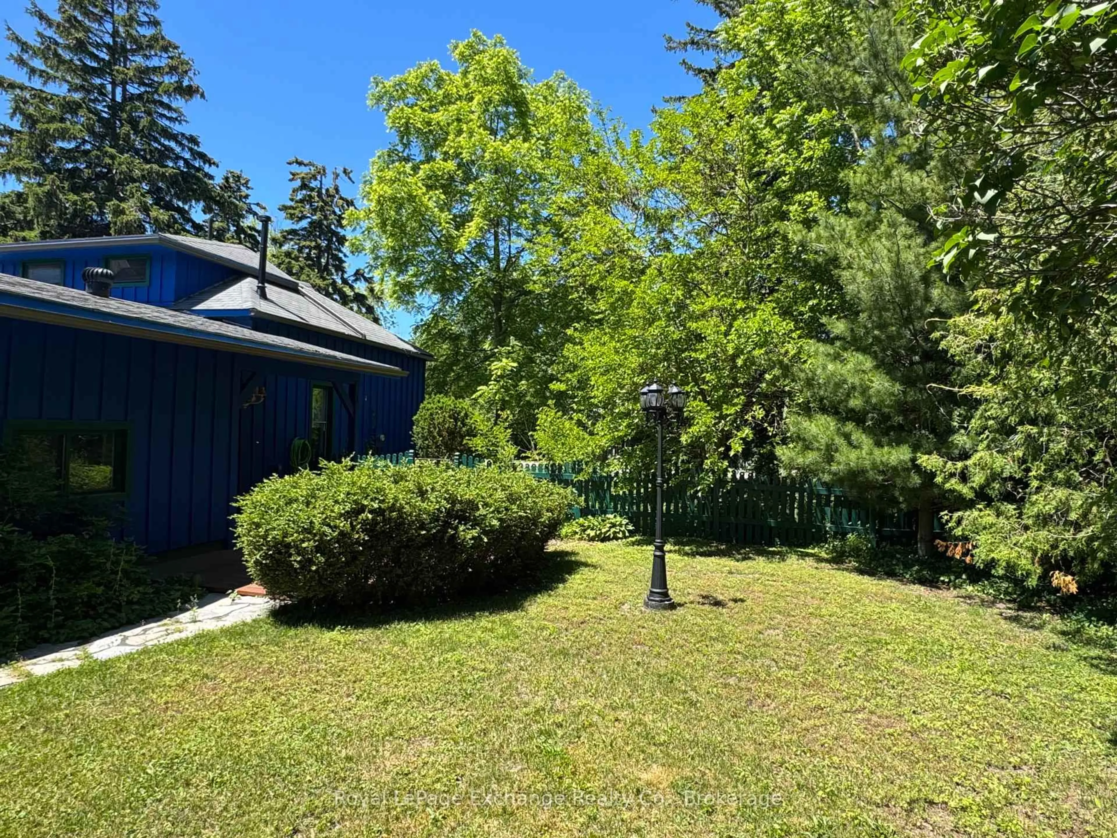 A pic from outside/outdoor area/front of a property/back of a property/a pic from drone, forest/trees view for 251 St. Albert St, Kincardine Ontario N2Z 2J5