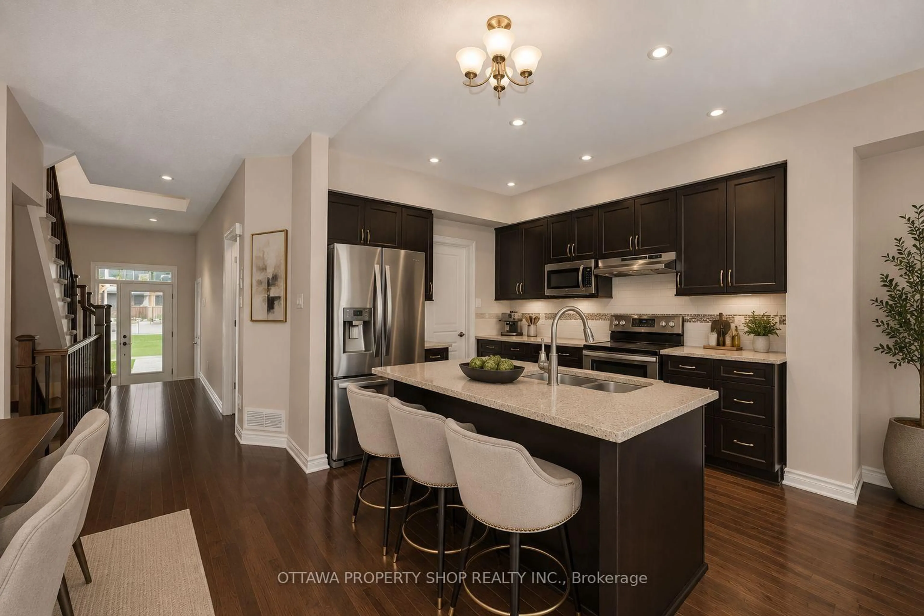 Open concept kitchen, unknown for 393 Livery St, Stittsville Ontario K2V 0B5