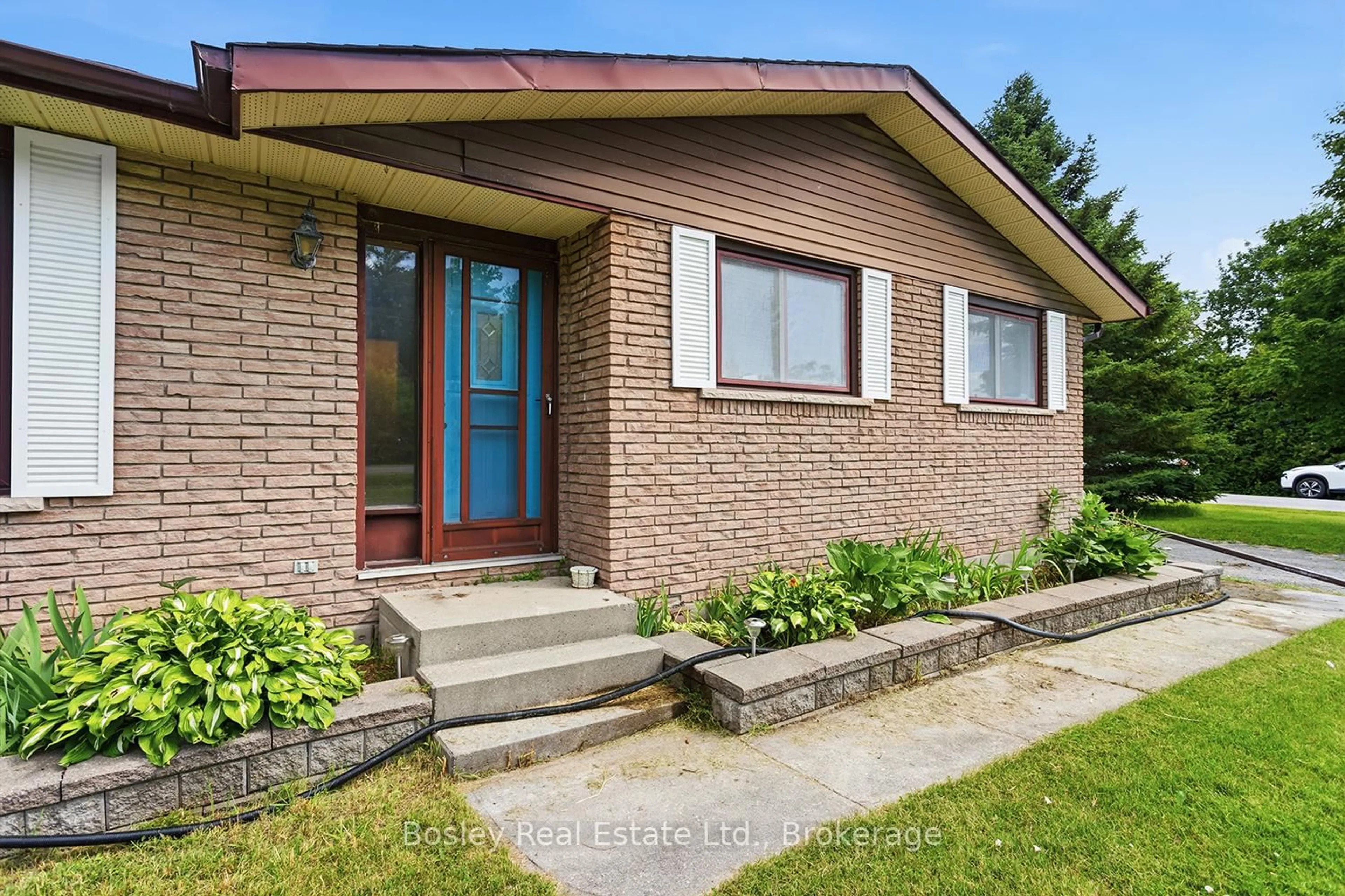 Home with brick exterior material, street for 4598 Marsh Rd, Port Hope Ontario L1A 3V7