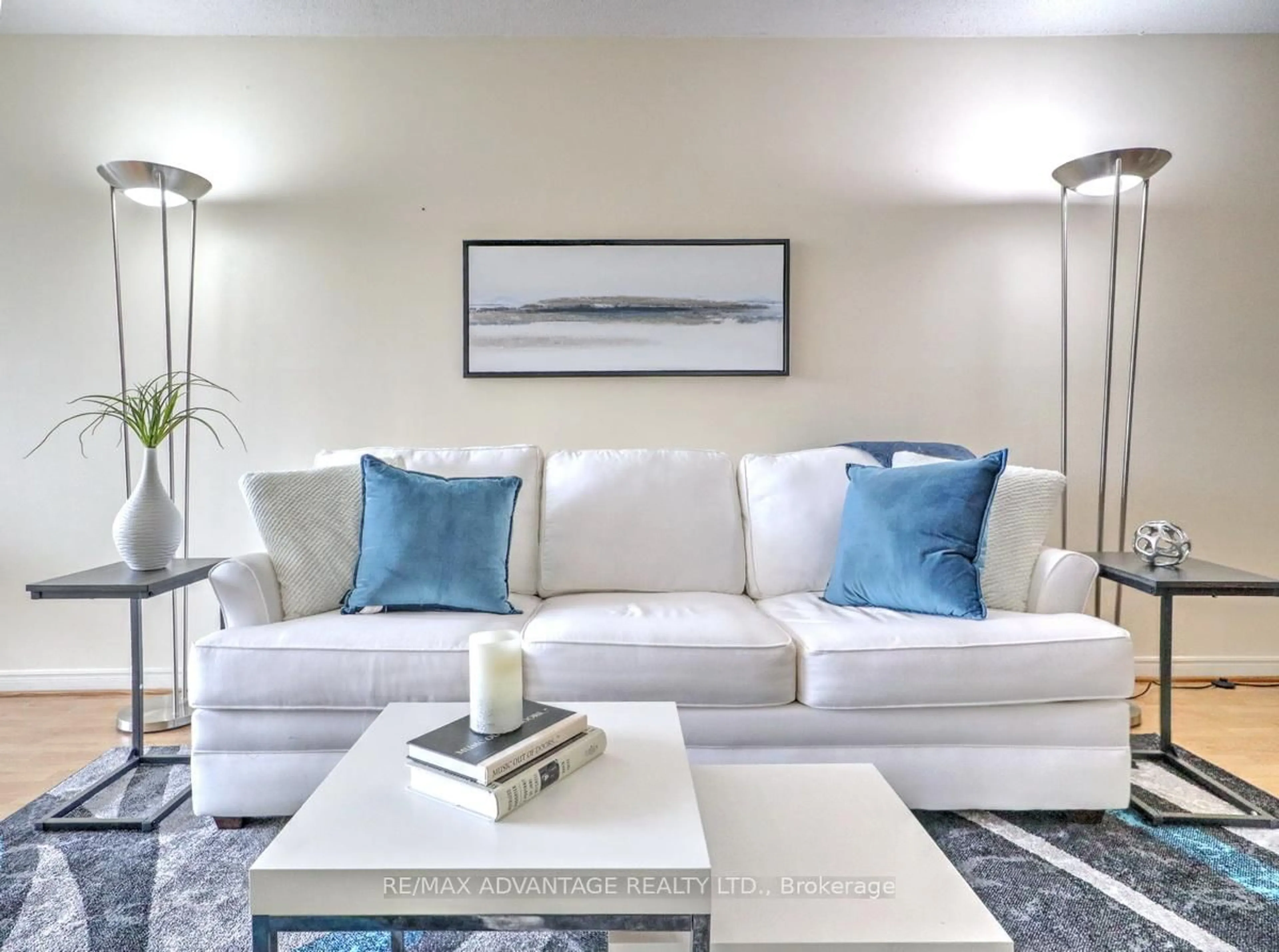 Living room with furniture, unknown for 695 Richmond St #304, London East Ontario N6A 5M8