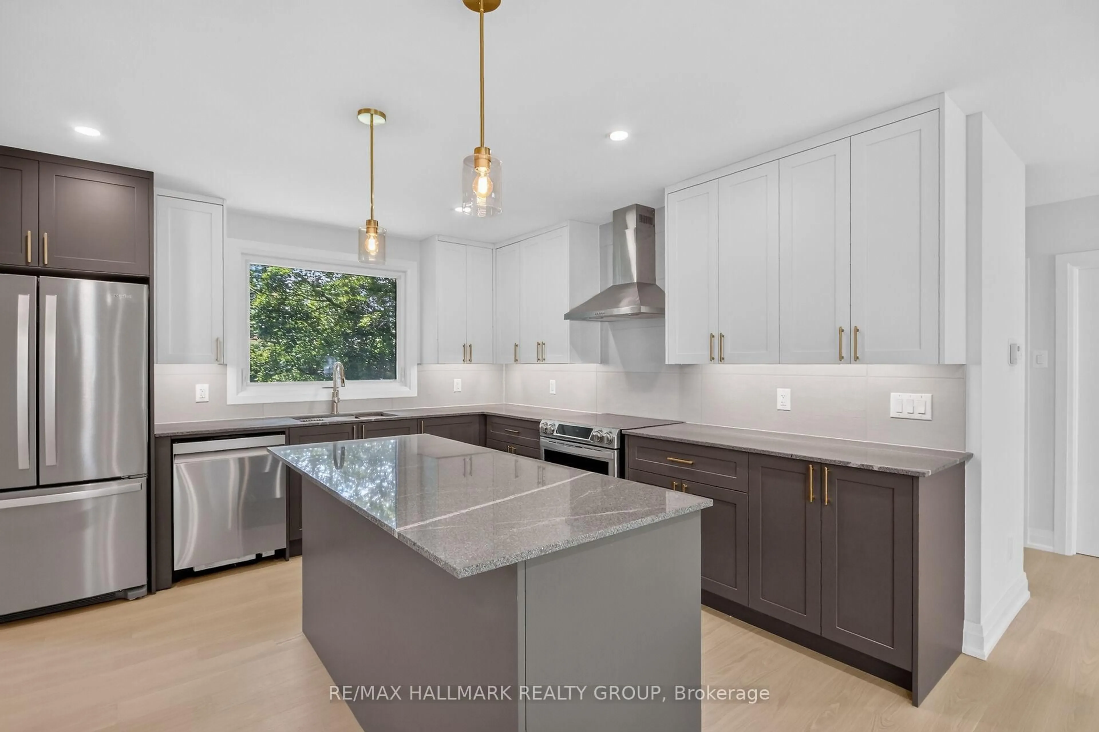 Contemporary kitchen, ceramic/tile floor for 1054 Chelsea Dr, Ottawa Ontario K1K 0M8