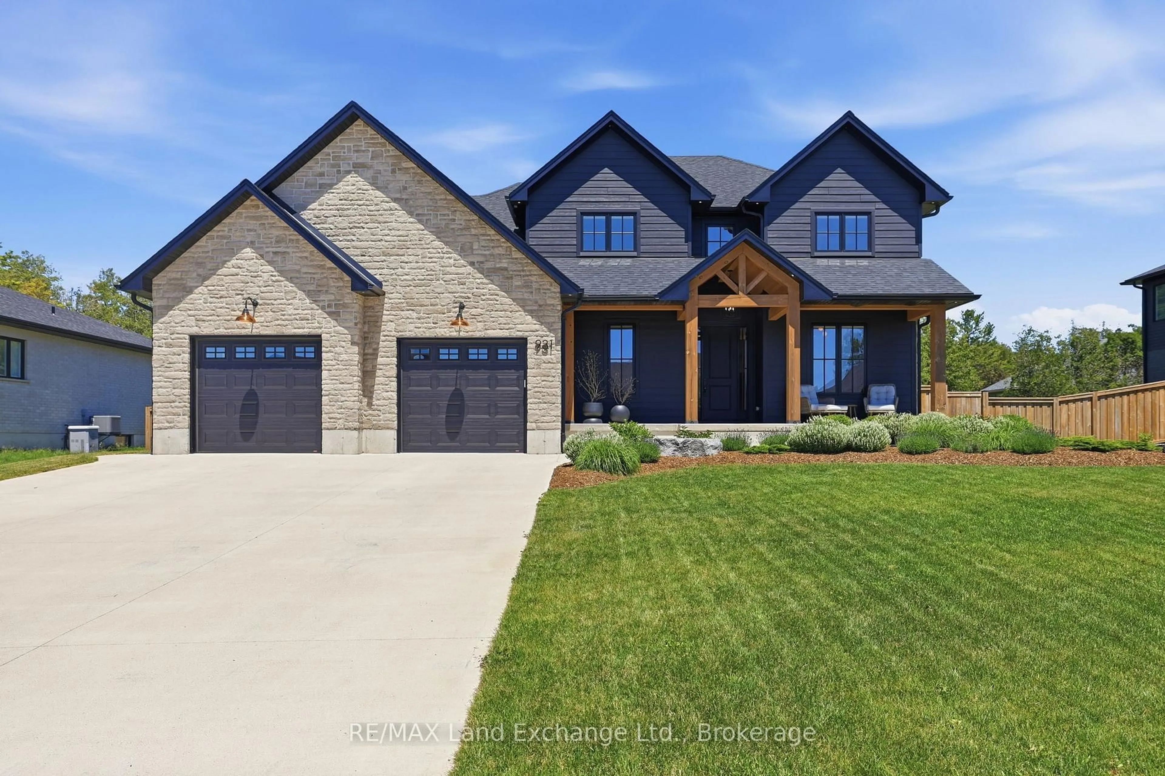 Home with brick exterior material, street for 931 Bogdanovic Way, Huron-Kinloss Ontario N2Z 0H3