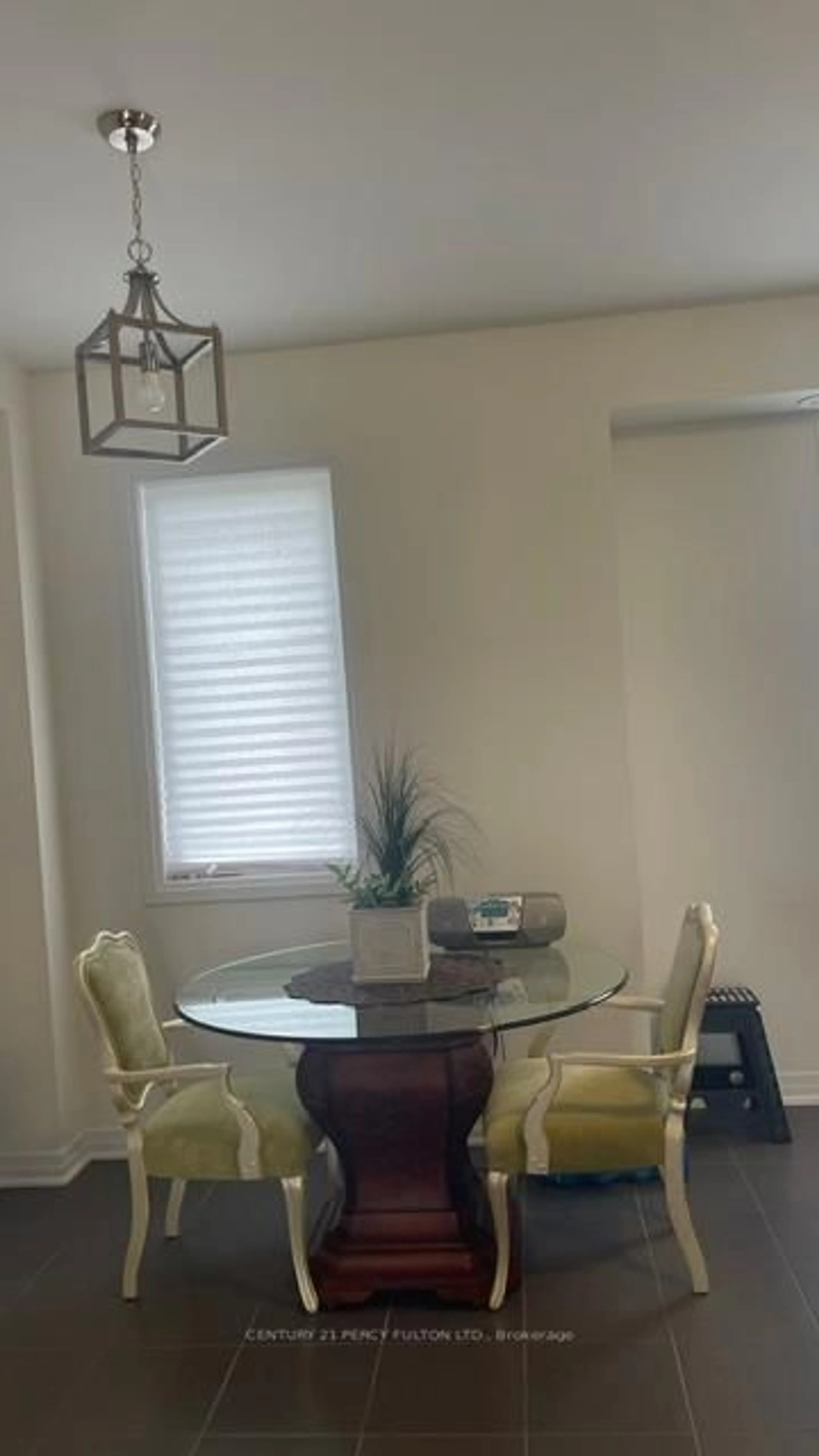Dining room, unknown for 1 Greig St, Brantford Ontario N3T 0Y4