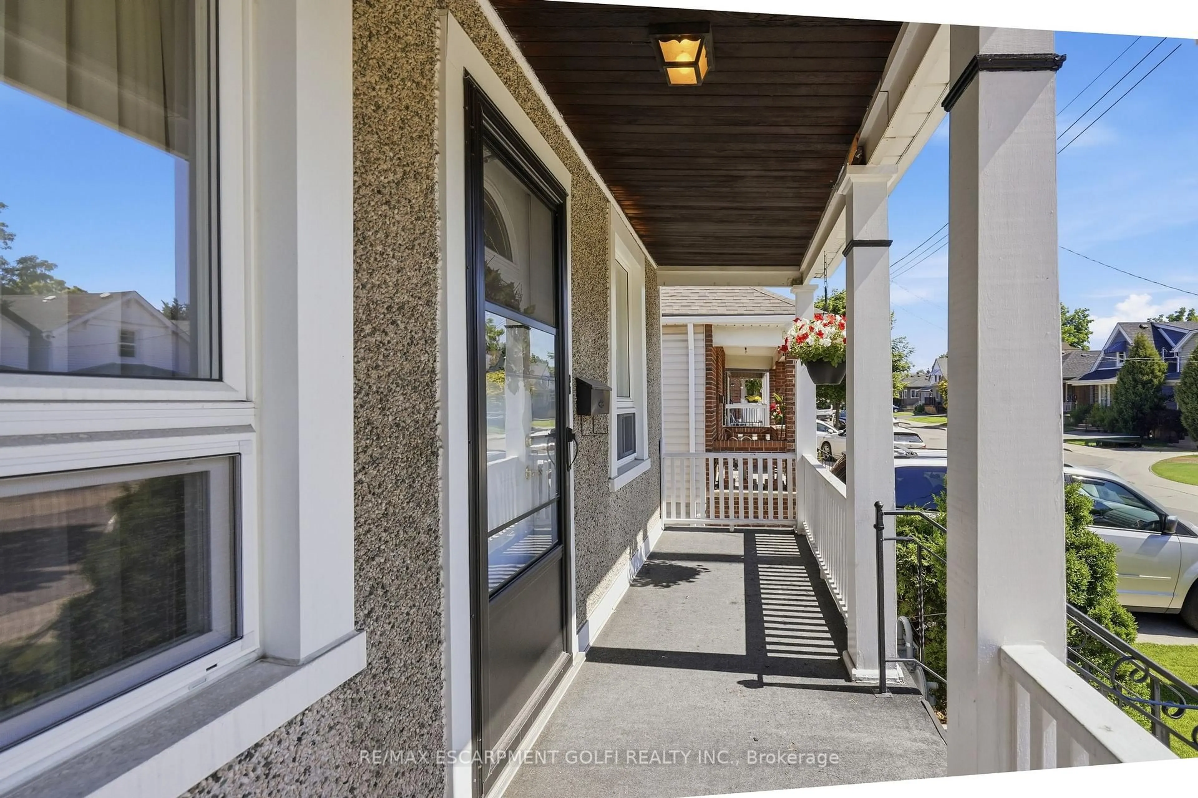 Unknown for 73 Tuxedo Ave, Hamilton Ontario L8H 4P6