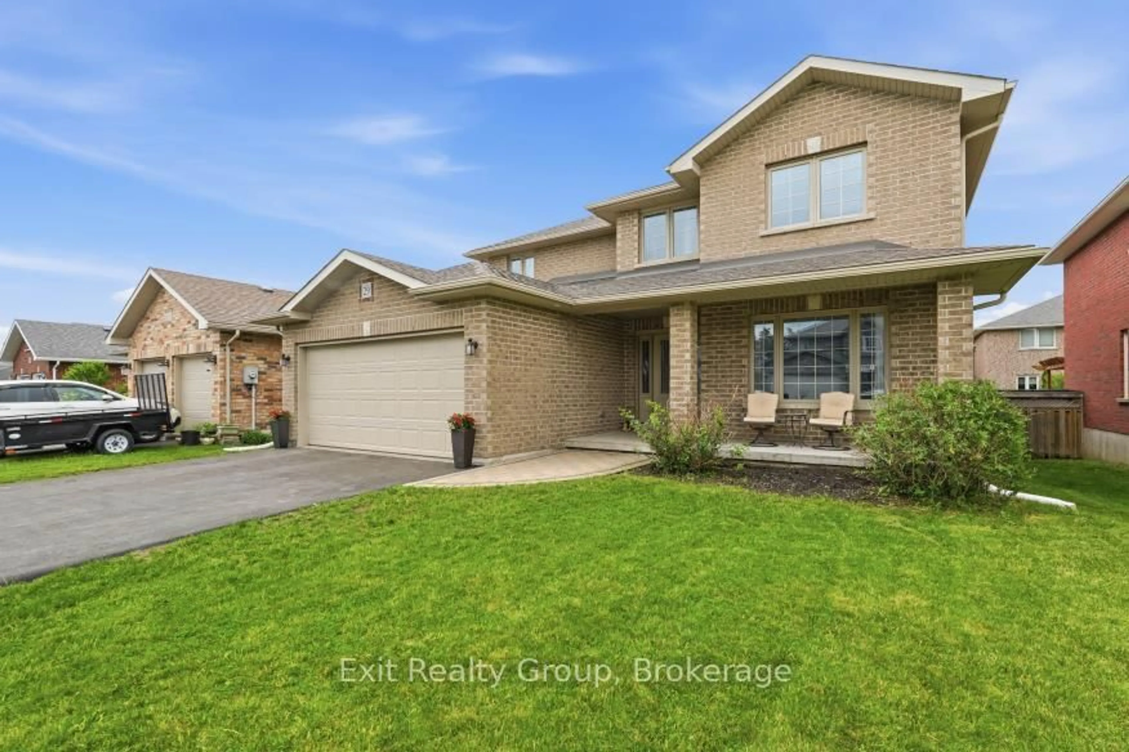 Home with brick exterior material, street for 29 Gale Cres, Belleville Ontario K8N 4Z5