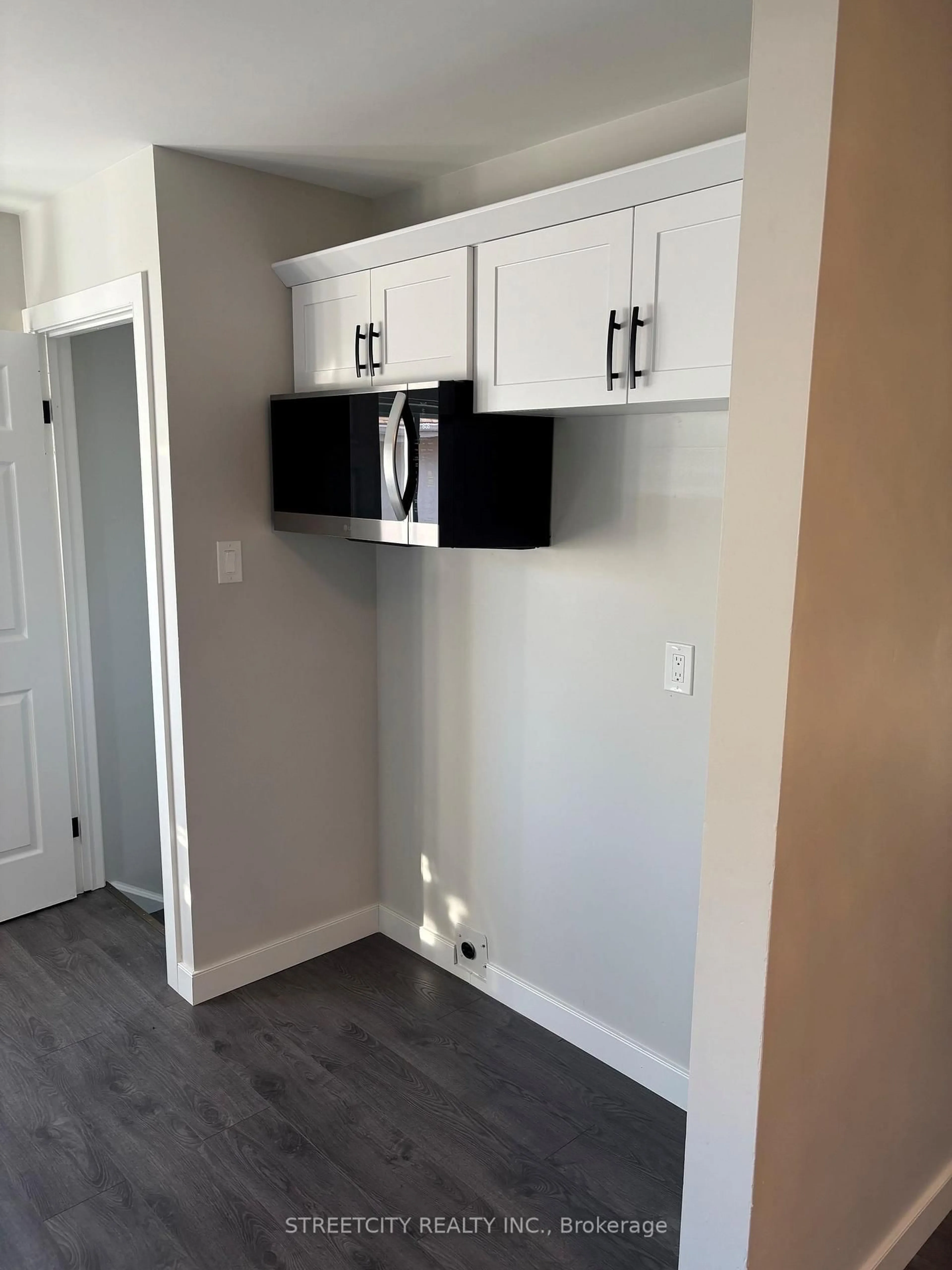 A pic of a room for 112 Conestoga St, Thunder Bay Ontario P7C 5S4