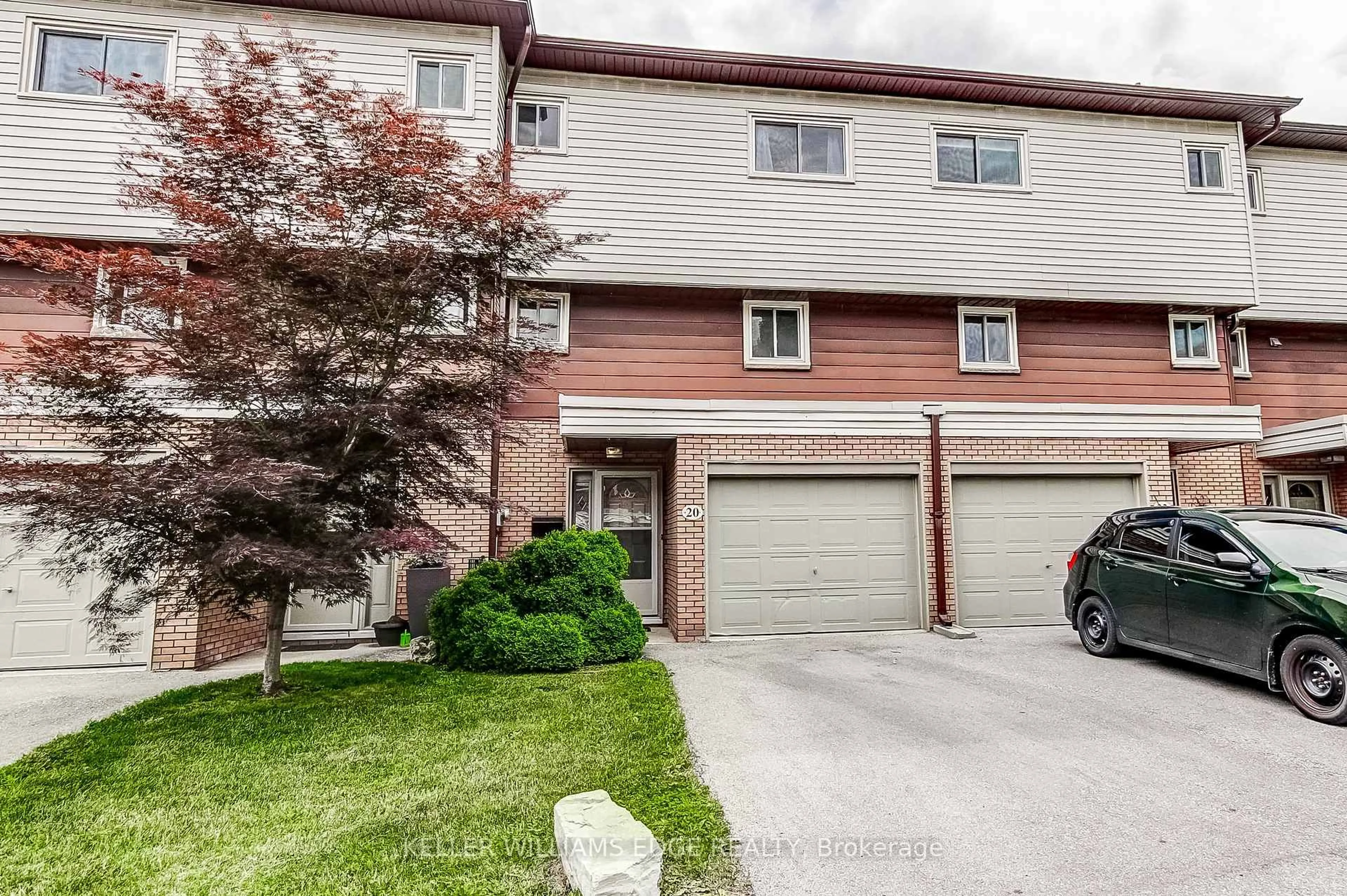 A pic from outside/outdoor area/front of a property/back of a property/a pic from drone, street for 23 Watson's Lane #20, Hamilton Ontario L9H 5G9