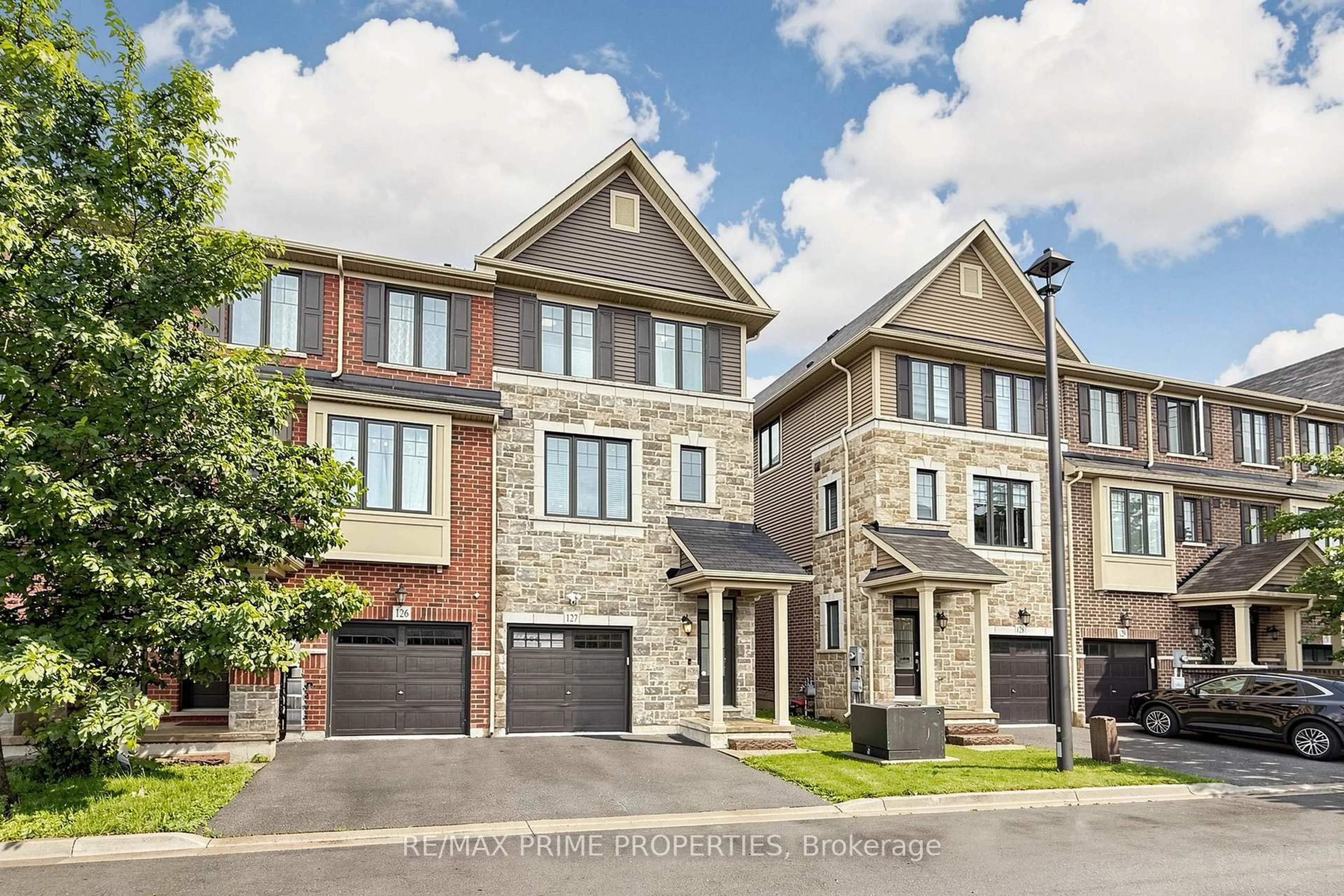 Home with brick exterior material, street for 1890 Rymal Rd #127, Hamilton Ontario L0R 1P0