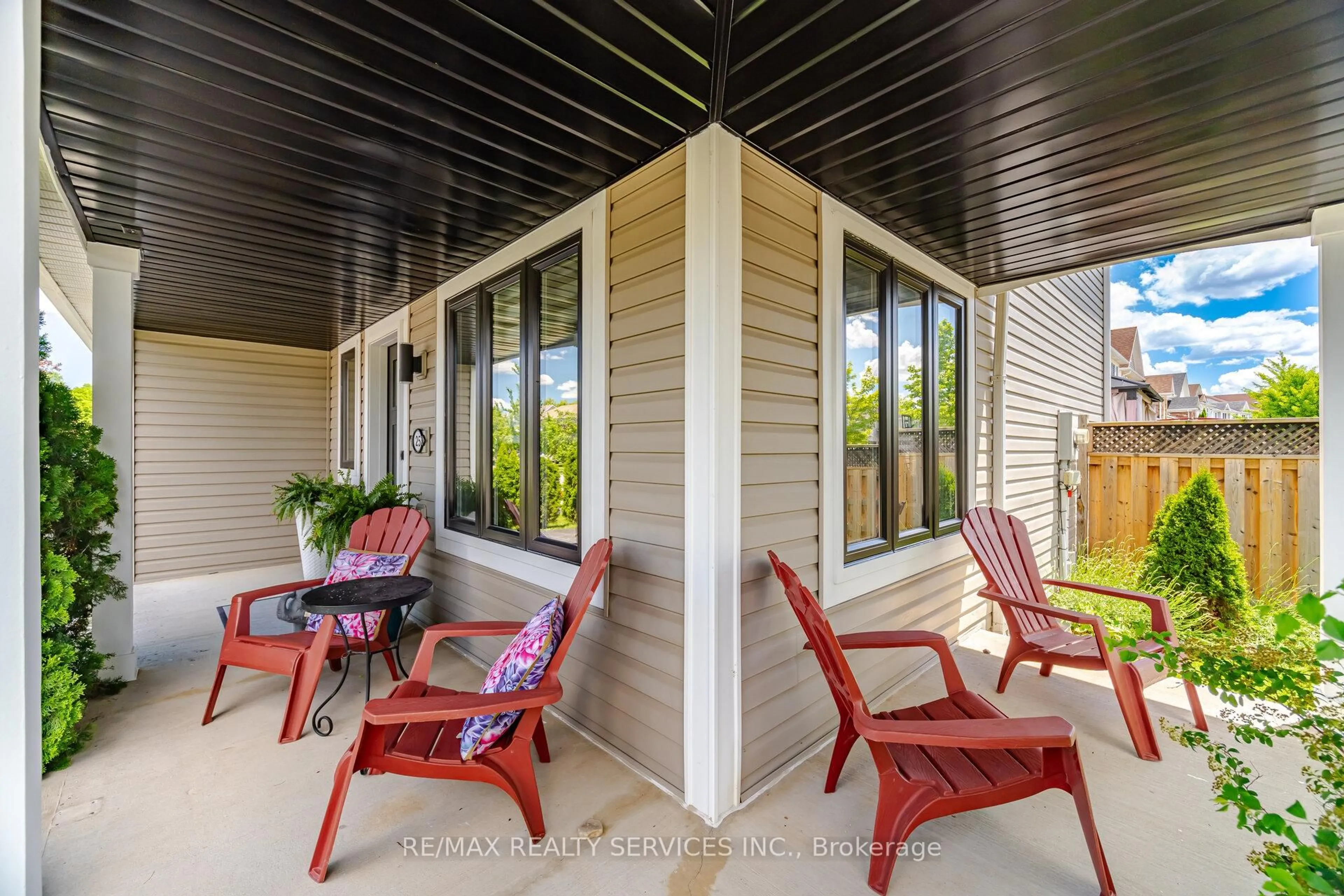 Patio, unknown for 25 Gaydon Way, Brantford Ontario N3T 6P8