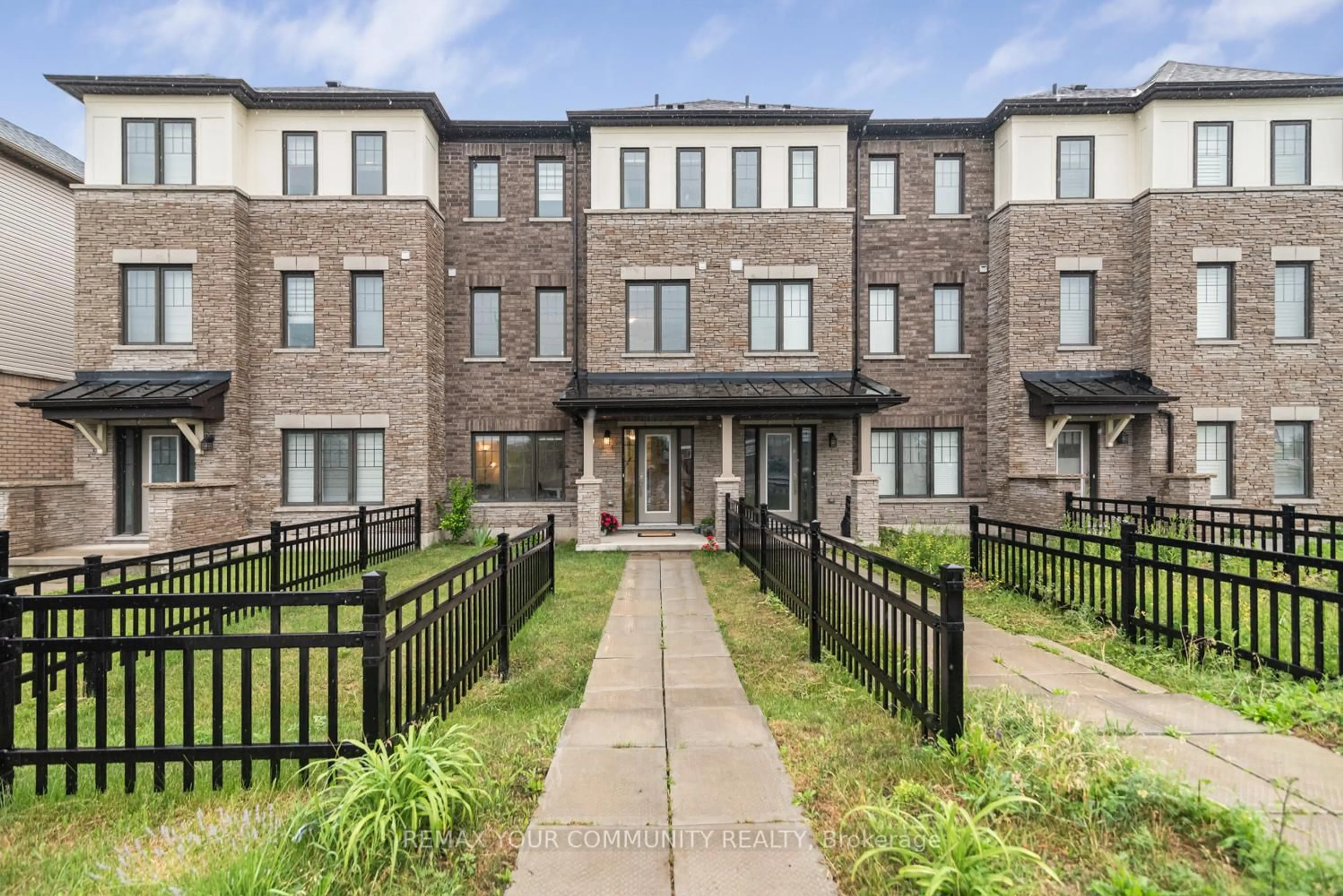 Unknown for 38 Utter Pl, Hamilton Ontario L8J 0K7