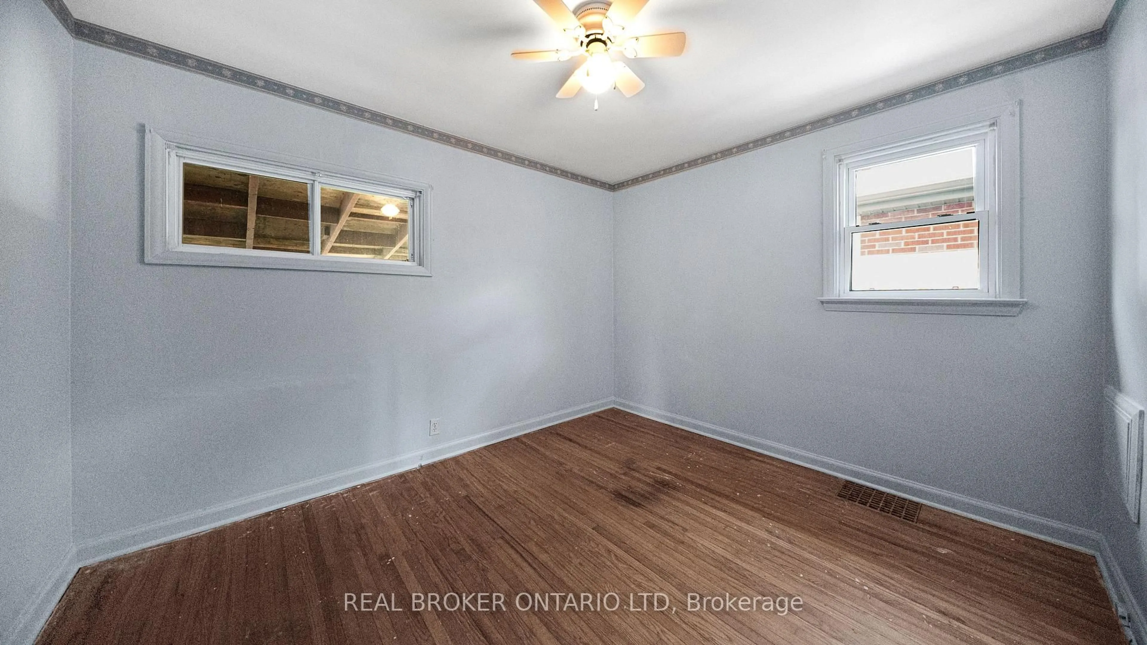 A pic of a room for 1624 Leonard St, London East Ontario N5W 3G6