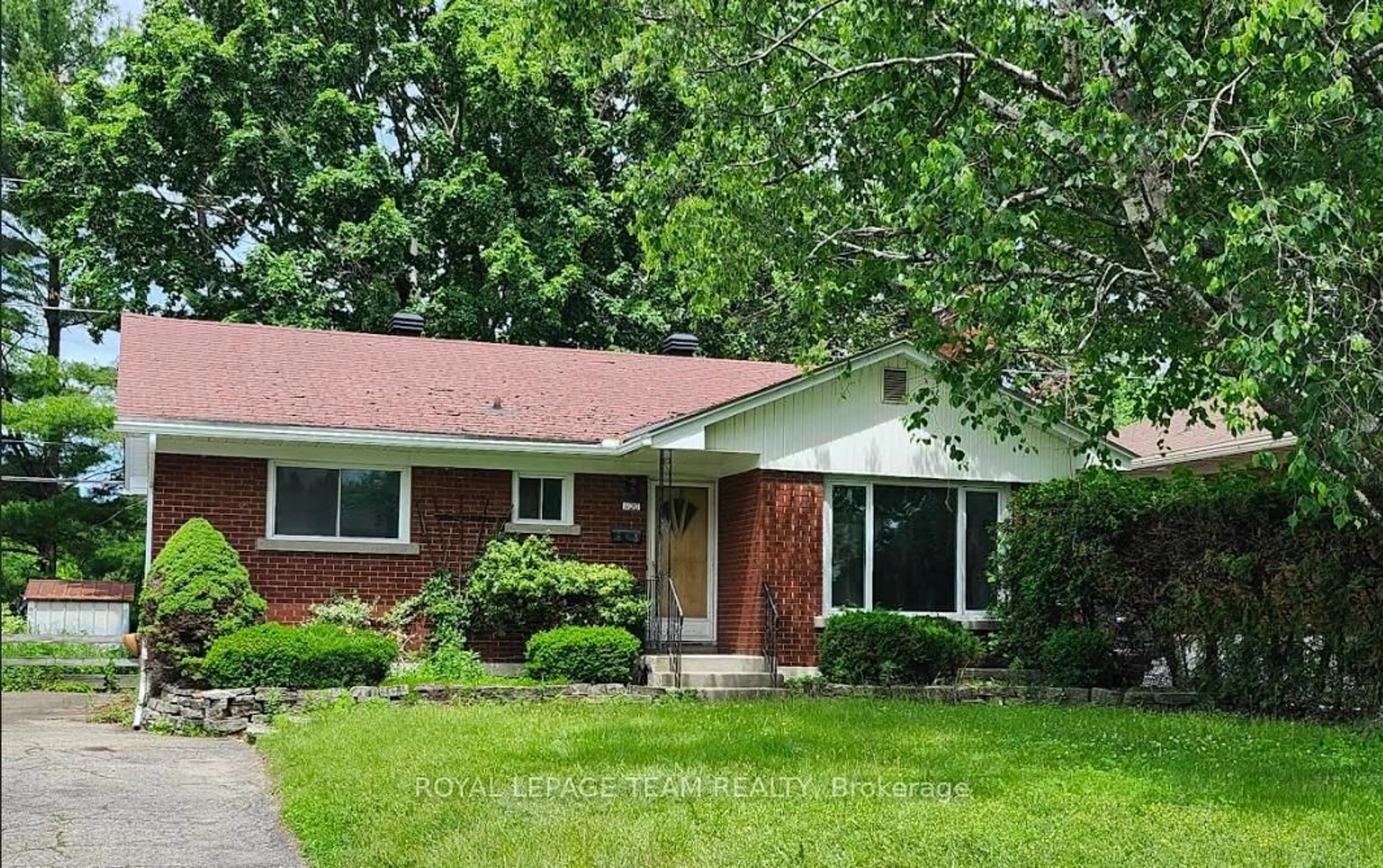 Unknown for 1120 Cline Cres, Ottawa Ontario K2C 2P2