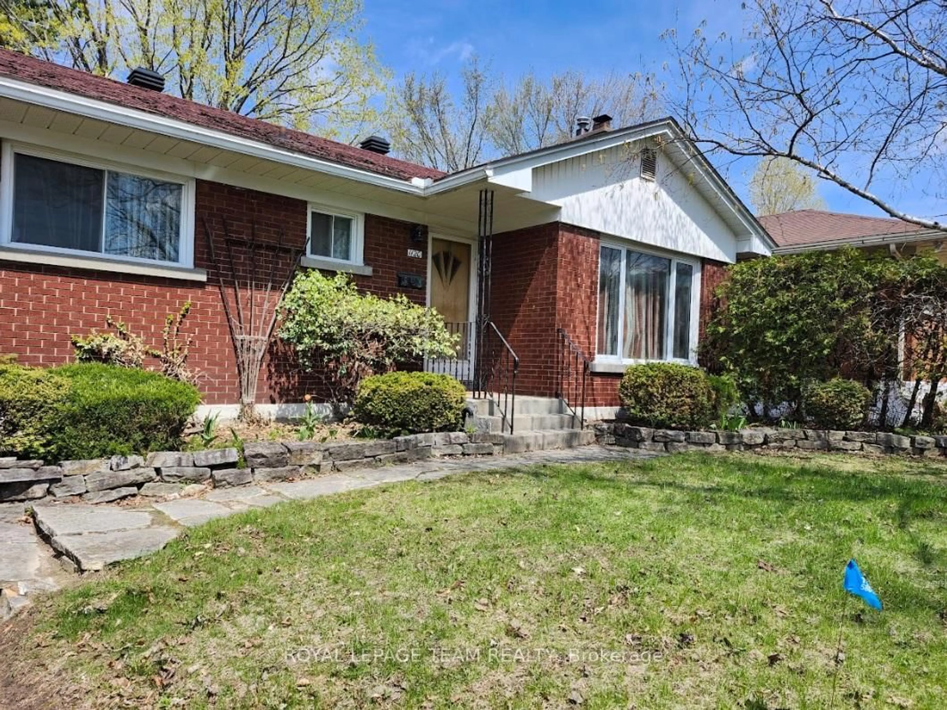 Home with brick exterior material, street for 1120 Cline Cres, Ottawa Ontario K2C 2P2