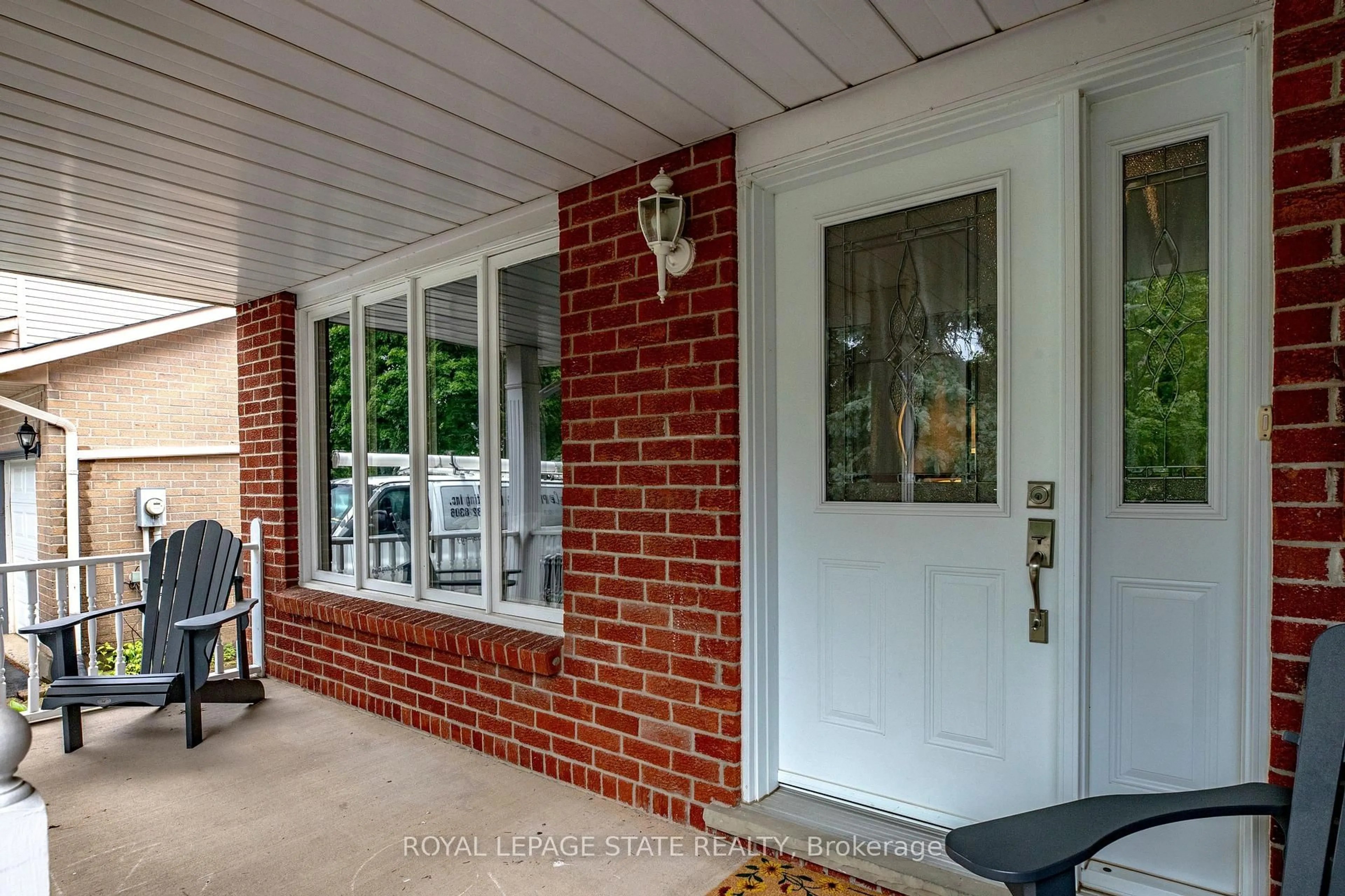 Home with brick exterior material, street for 4507 Ivy Gardens Cres, Lincoln Ontario L3J 0B1