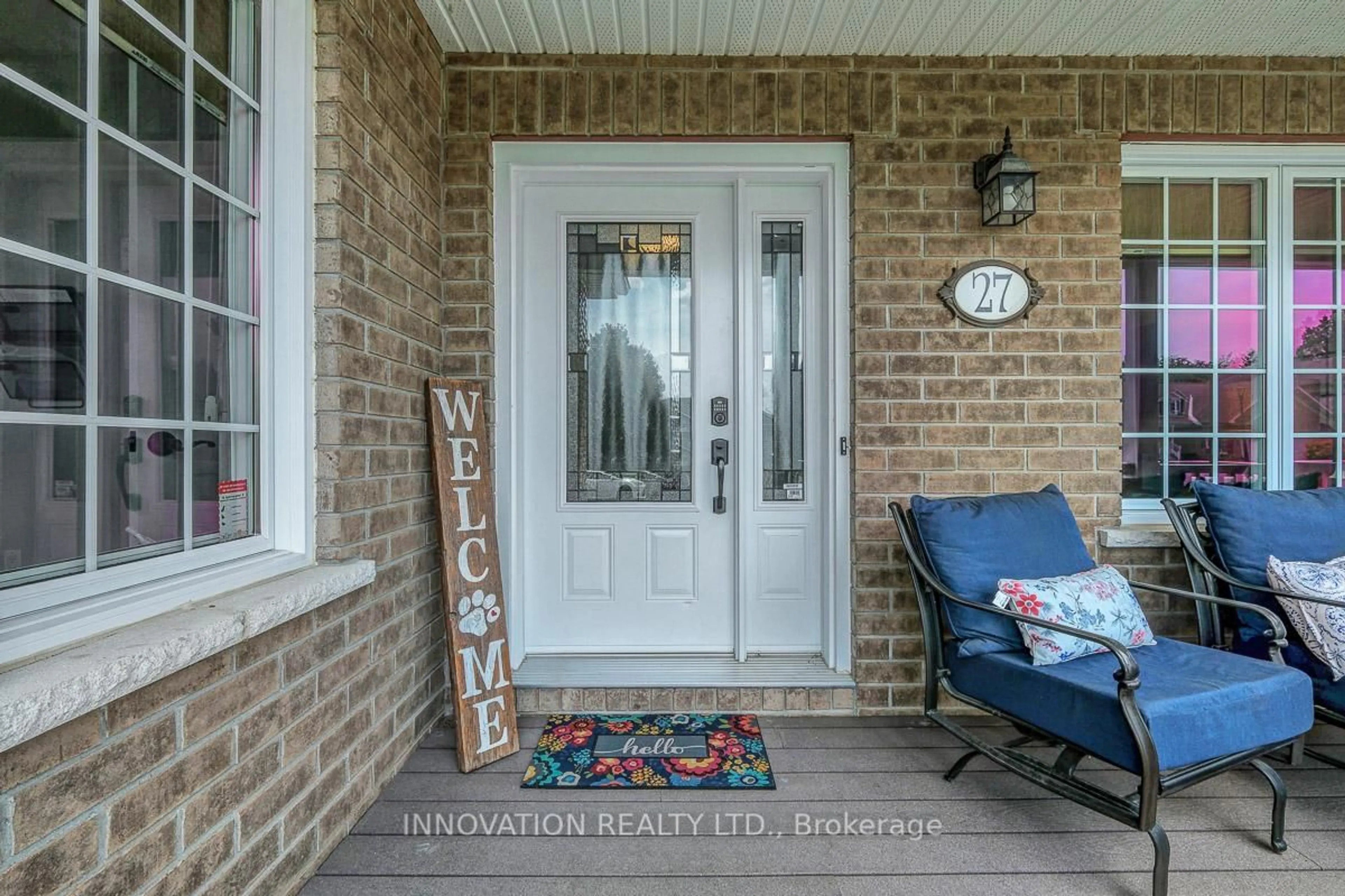 Indoor entryway for 27 Christie Lane, North Dundas Ontario K0C 2K0
