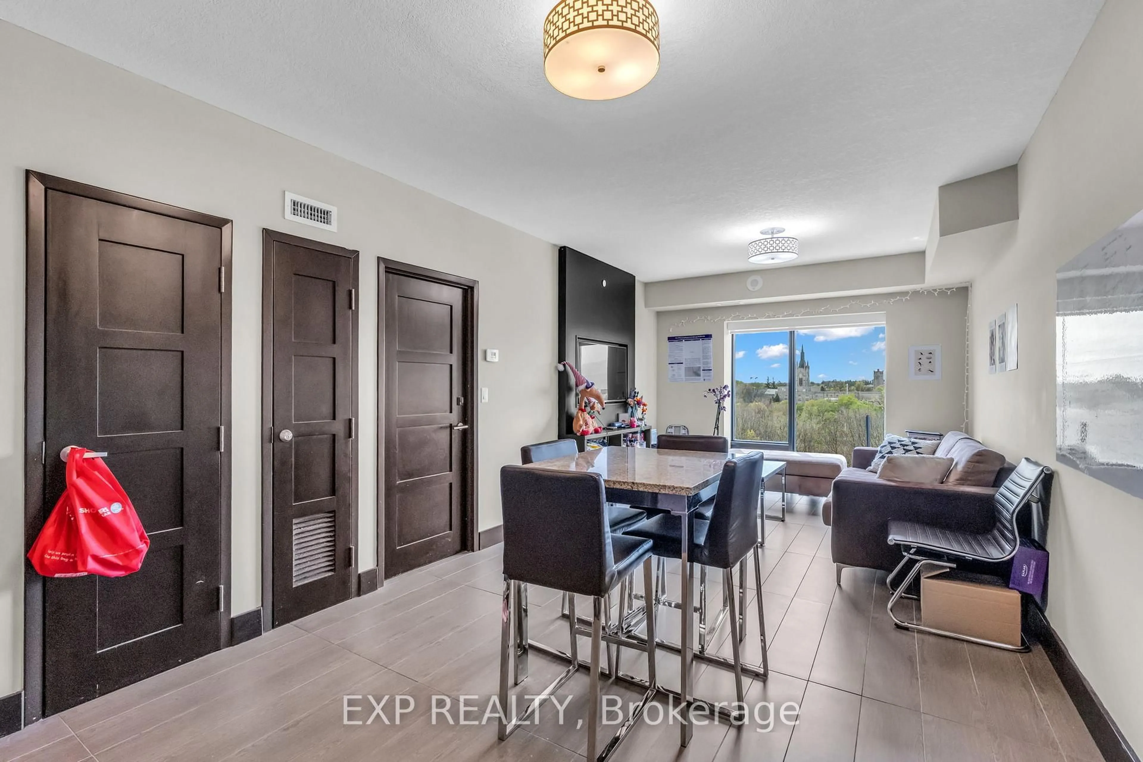 Unknown for 1107 Richmond St #1107, London East Ontario N6A 0C1