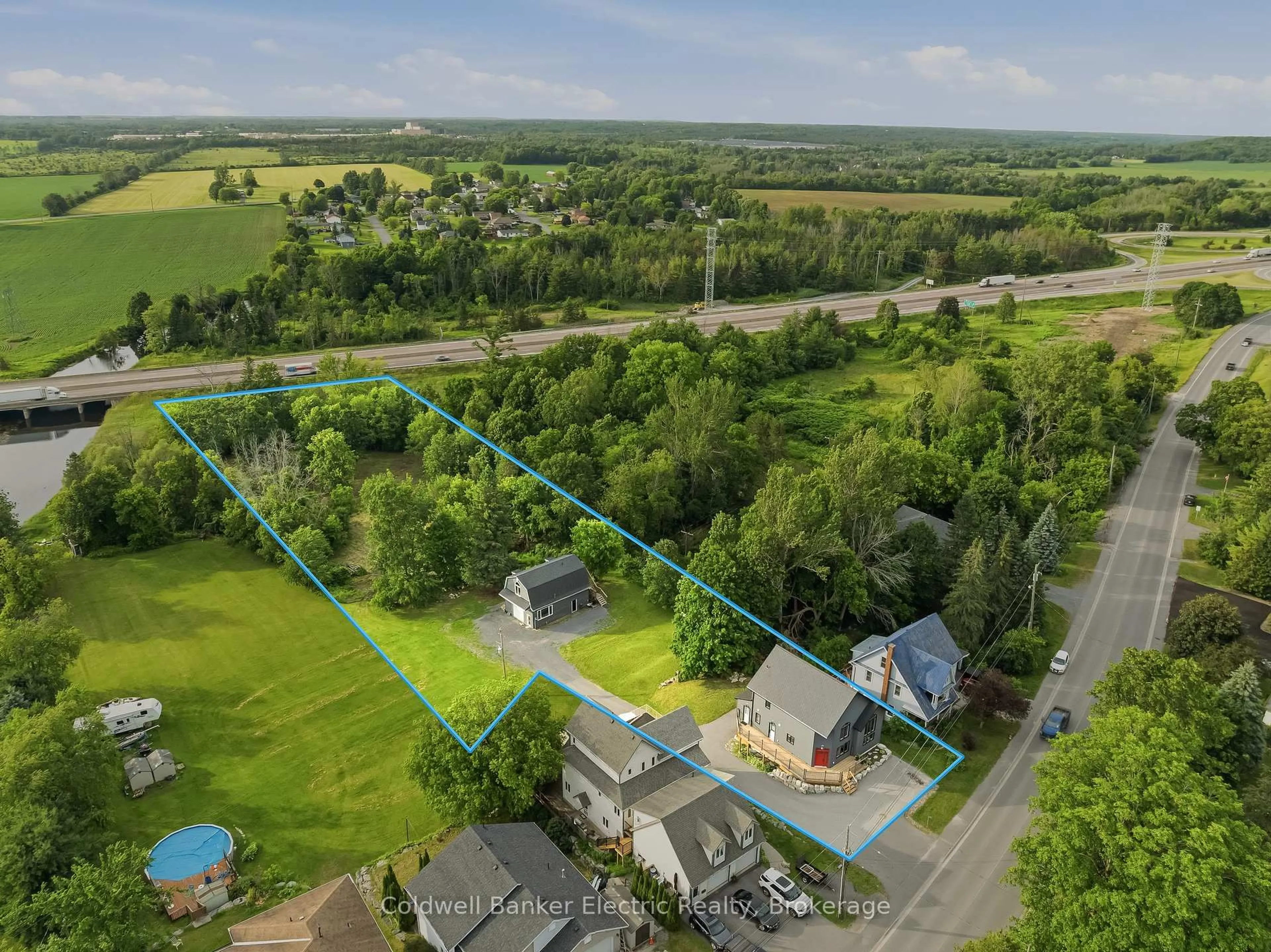 A pic from outside/outdoor area/front of a property/back of a property/a pic from drone, water/lake/river/ocean view for 765 Palace Rd, Greater Napanee Ontario K7R 3K9