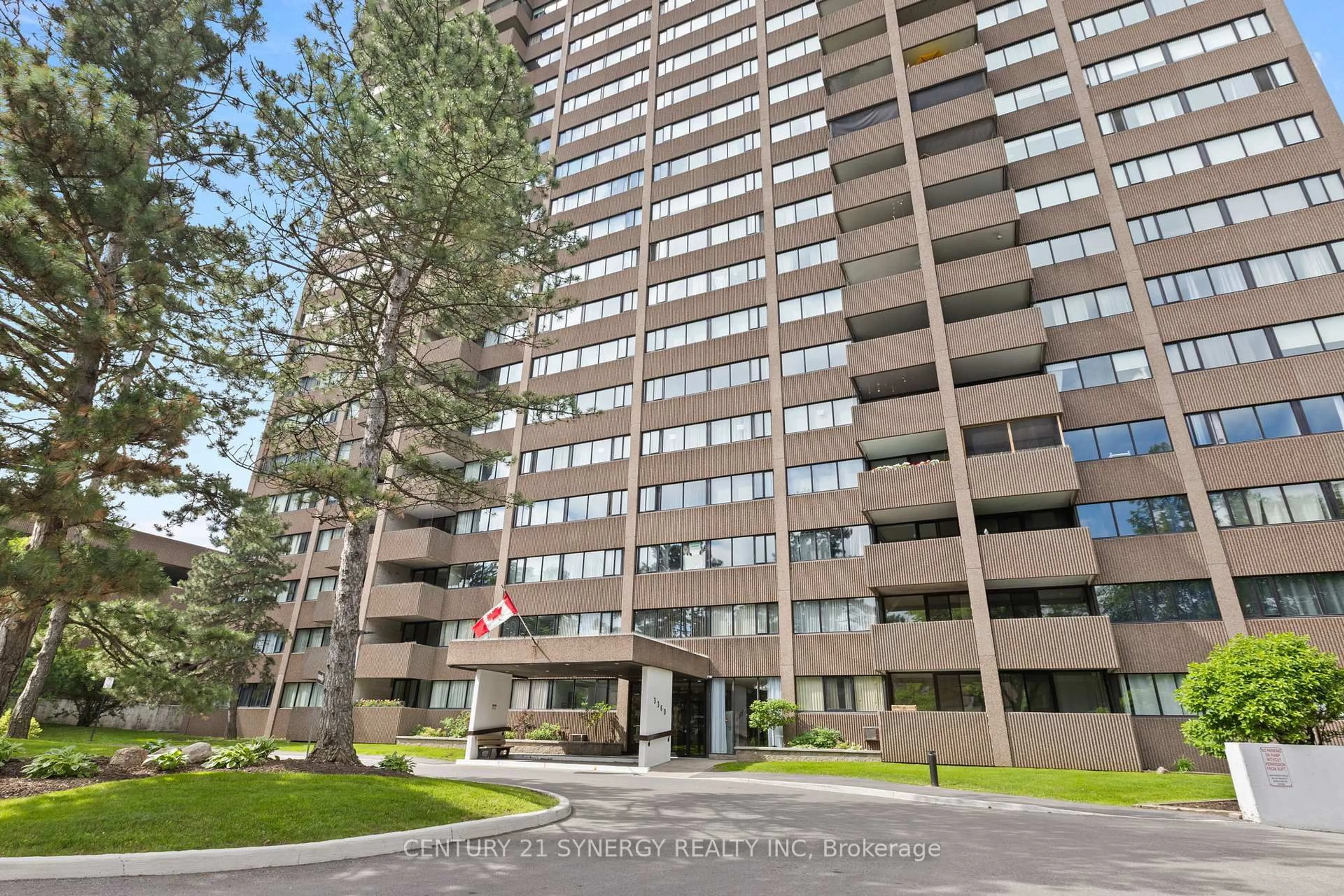 Indoor foyer for 3360 Southgate Rd #808, Ottawa Ontario K1V 9A6