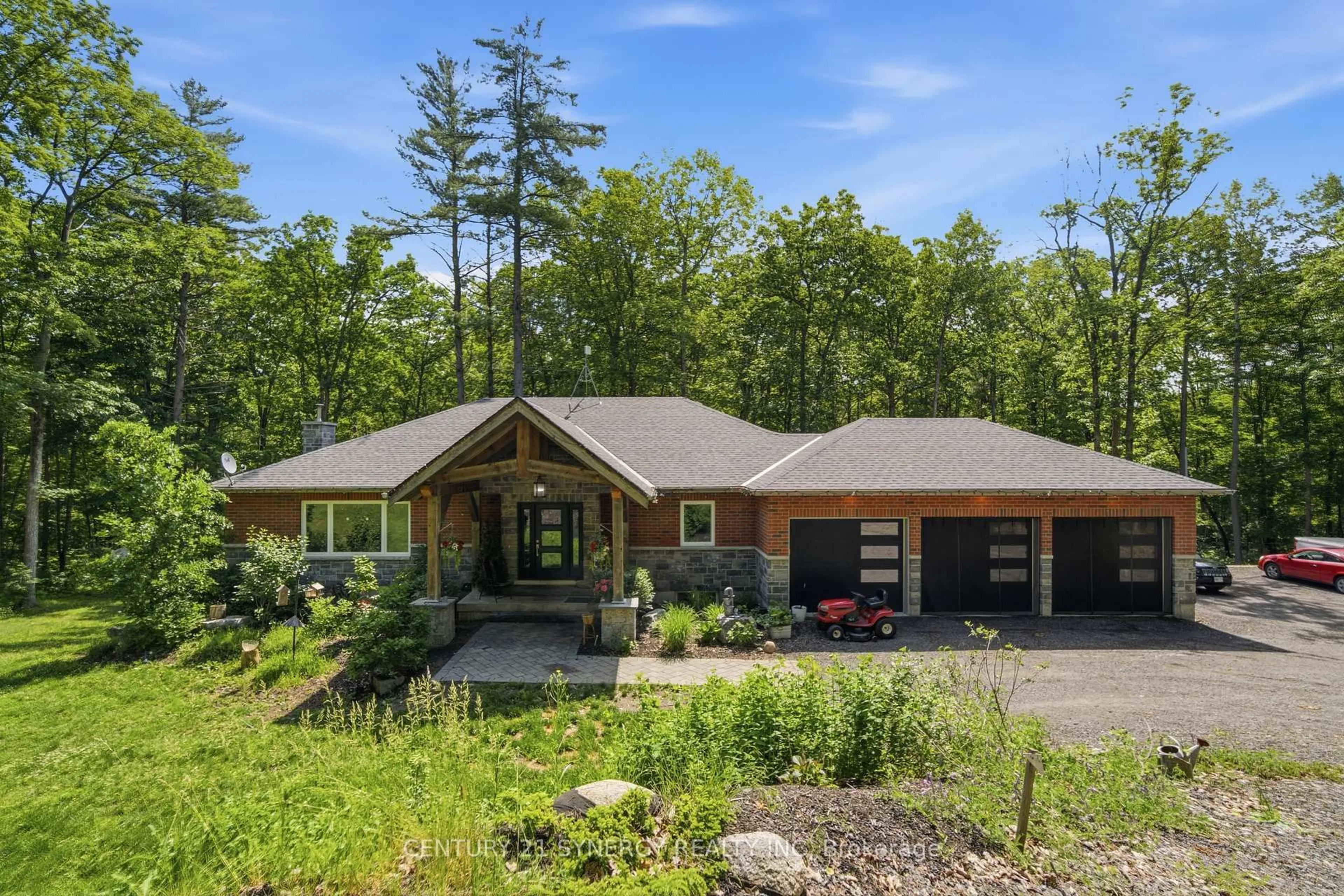 Home with vinyl exterior material, unknown for 376 Gallivan Rd, Stirling Ontario K0K 3E0