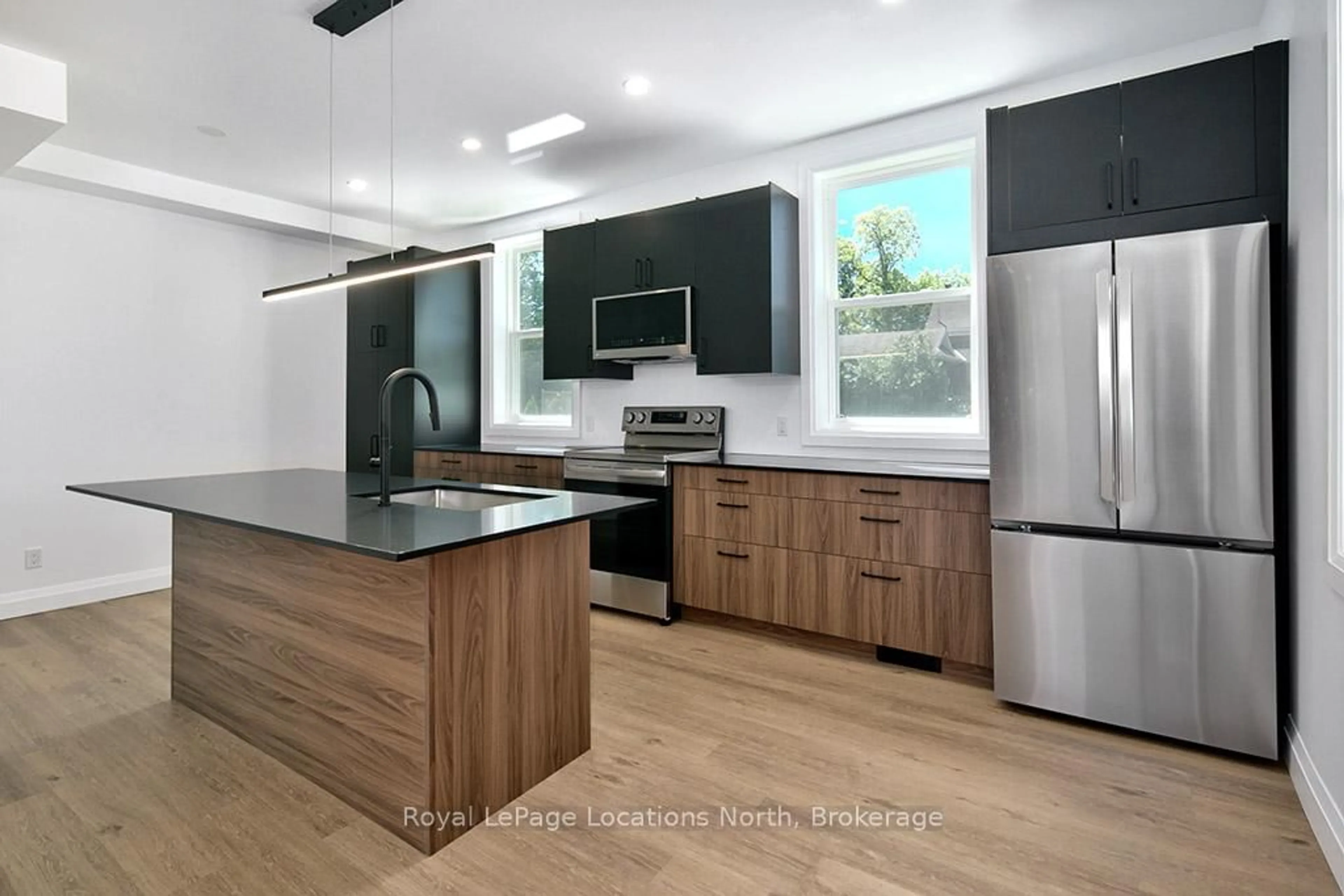 Contemporary kitchen, wood/laminate floor for 597335 Grey Rd 29 Rd, Meaford Ontario N0H 1E0