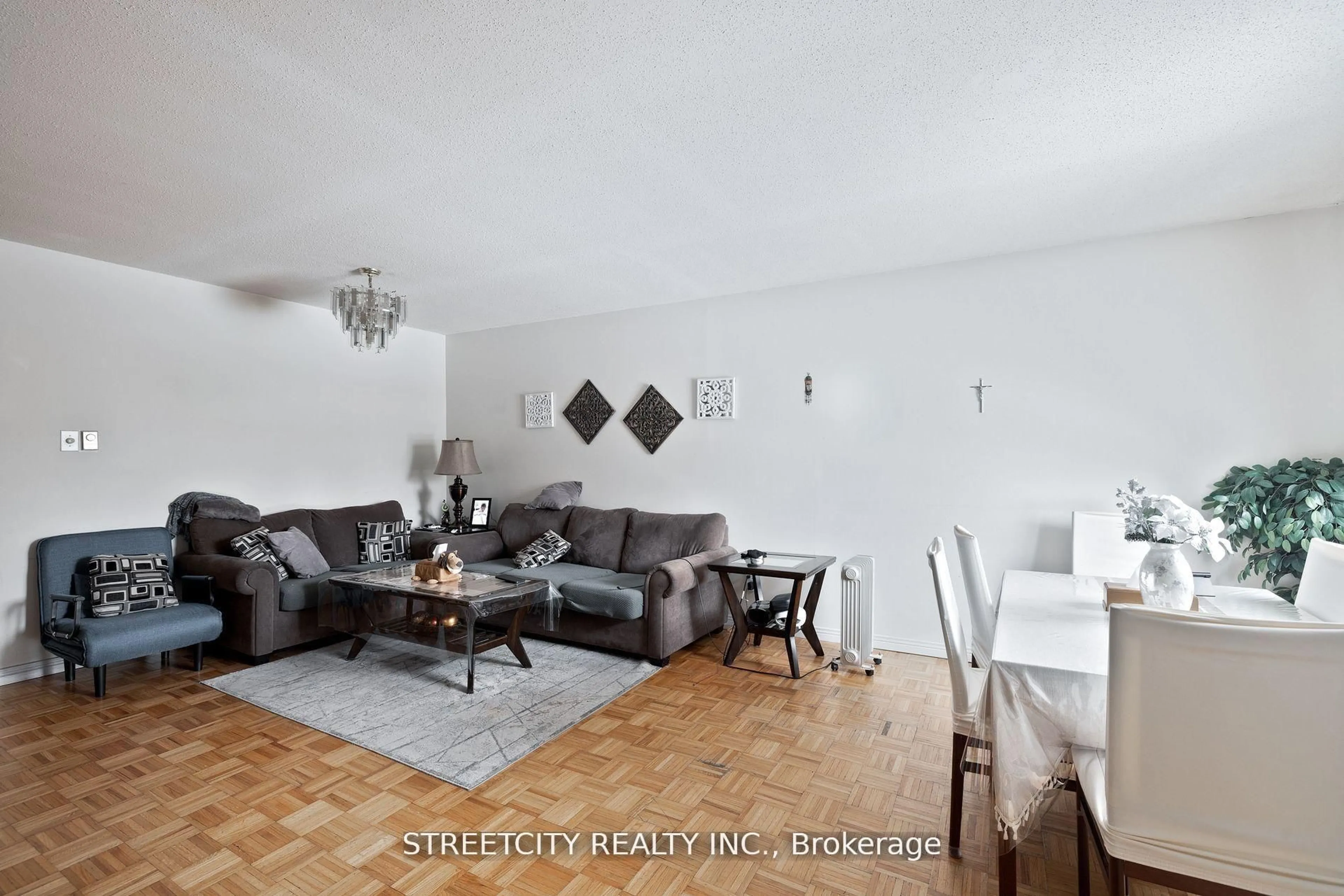 Living room with furniture, unknown for 311 Vesta Rd #40, London East Ontario N5Y 5J2