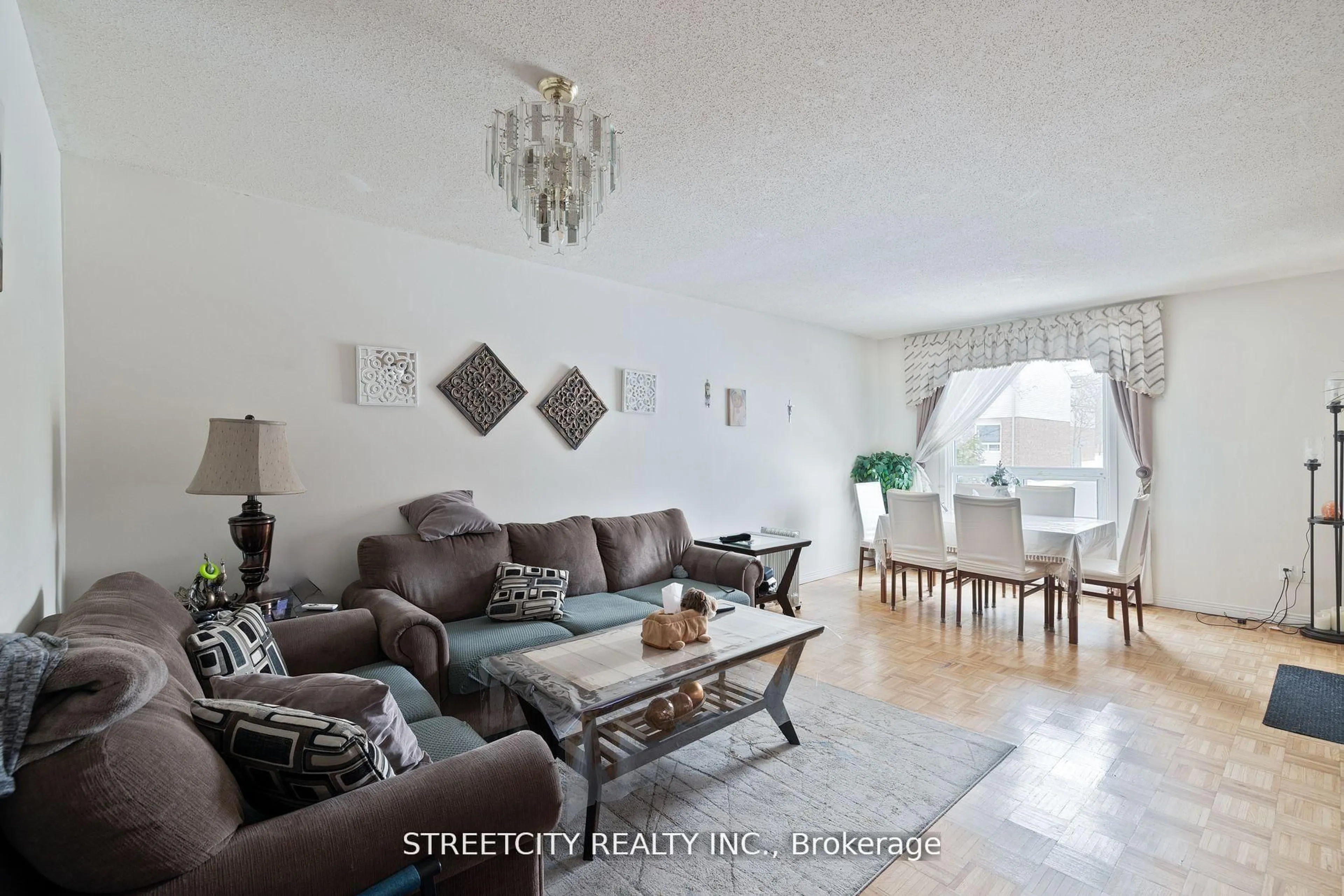 Living room with furniture, unknown for 311 Vesta Rd #40, London East Ontario N5Y 5J2