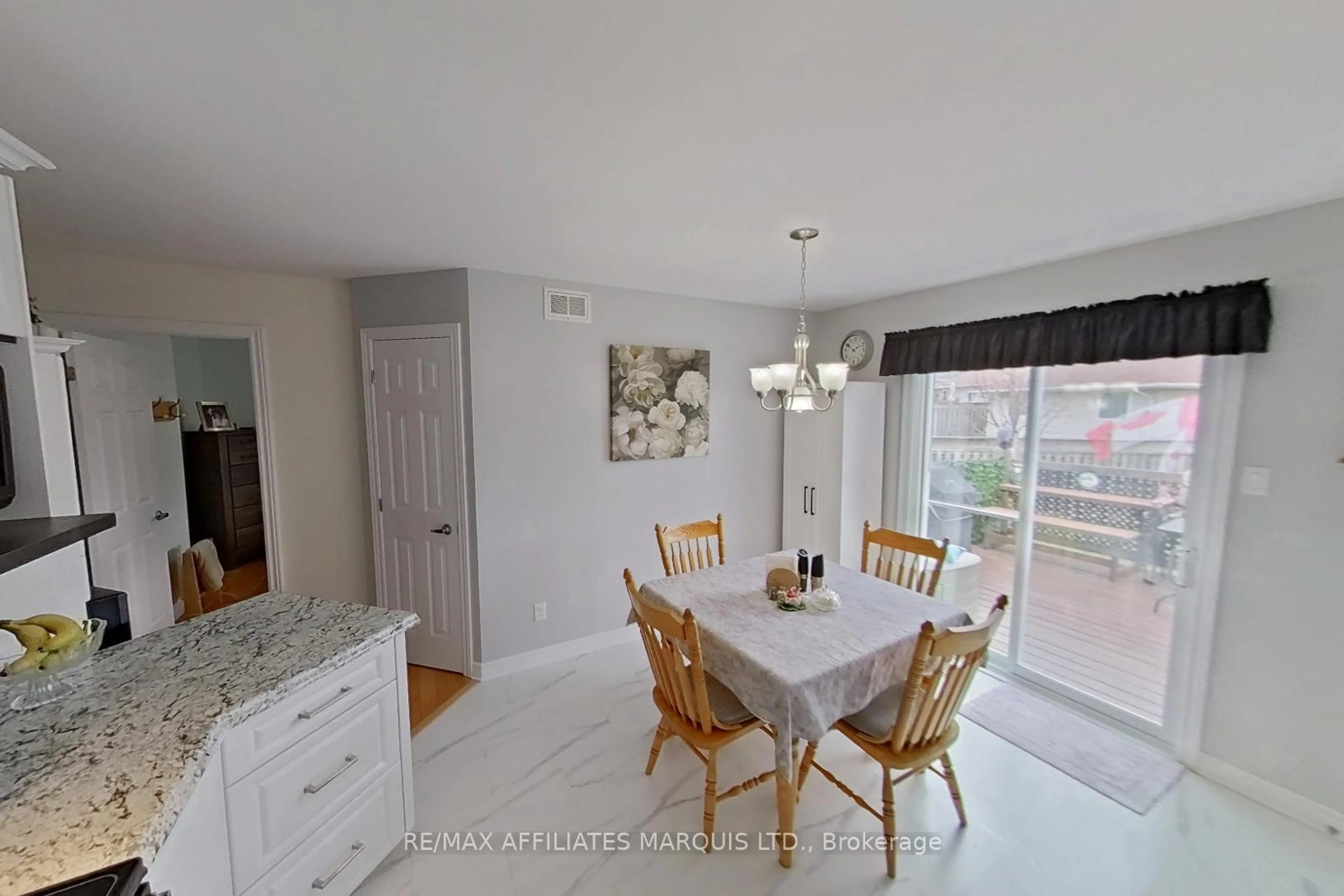 Dining room, ceramic/tile floor for 117 Gail Elizabeth Crt, Cornwall Ontario K6H 0A7