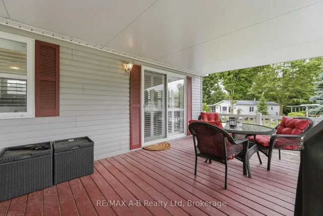 316489 31st Line #906, Zorra 4