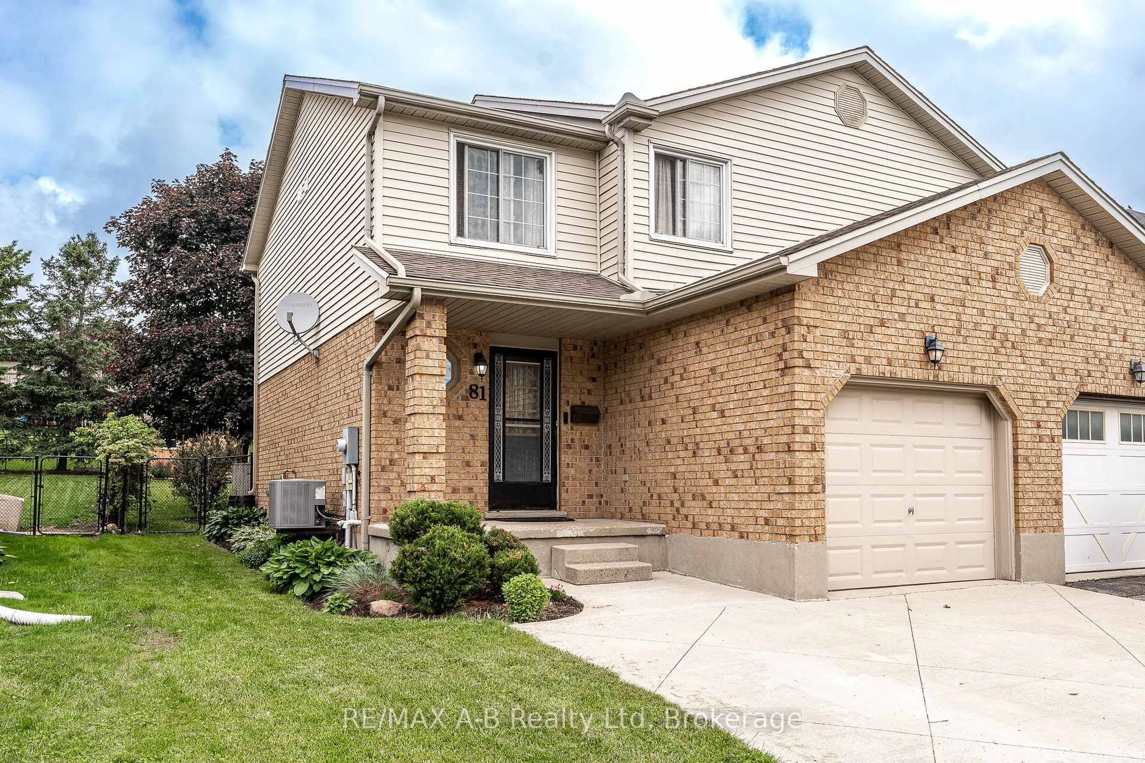 Home with brick exterior material, street for 81 Southvale Rd, St. Marys Ontario N4X 1A7