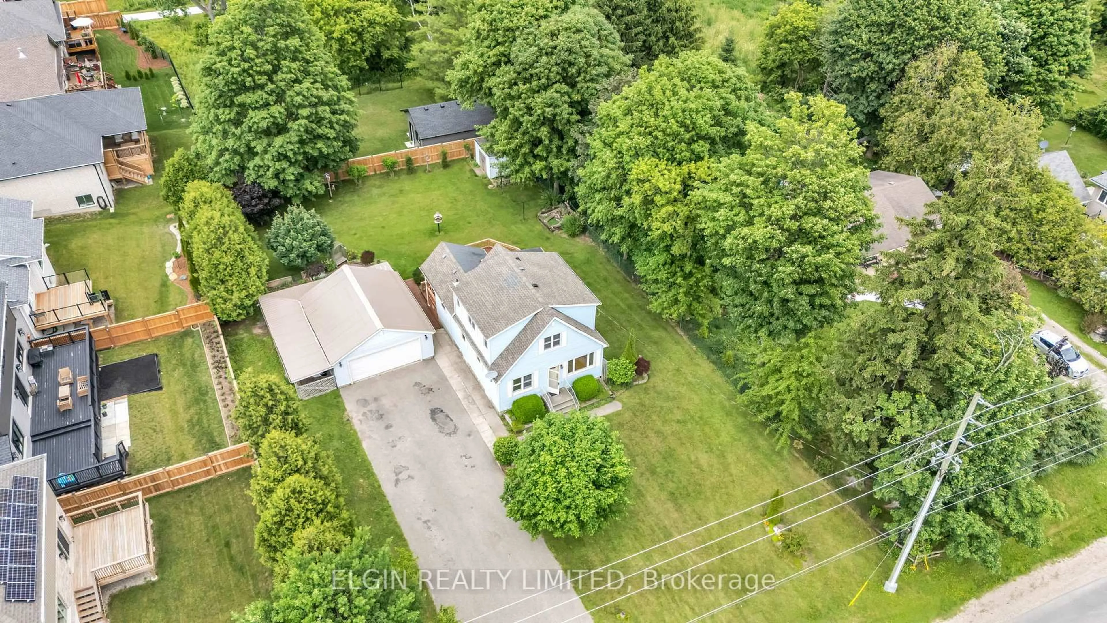 A pic from outside/outdoor area/front of a property/back of a property/a pic from drone, unknown for 43212 Southdale Line, St. Thomas Ontario N5R 6G1