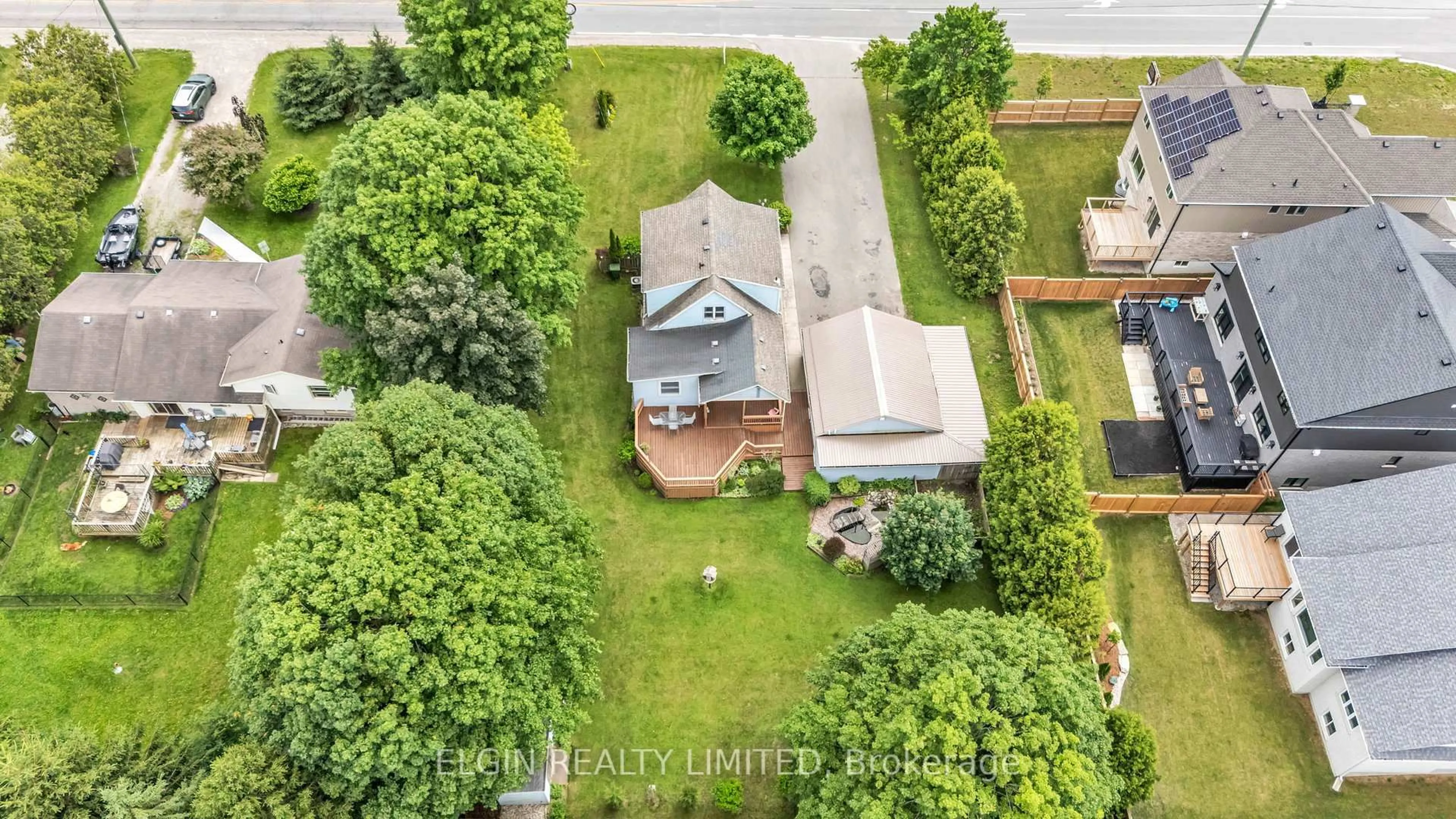 A pic from outside/outdoor area/front of a property/back of a property/a pic from drone, street for 43212 Southdale Line, St. Thomas Ontario N5R 6G1