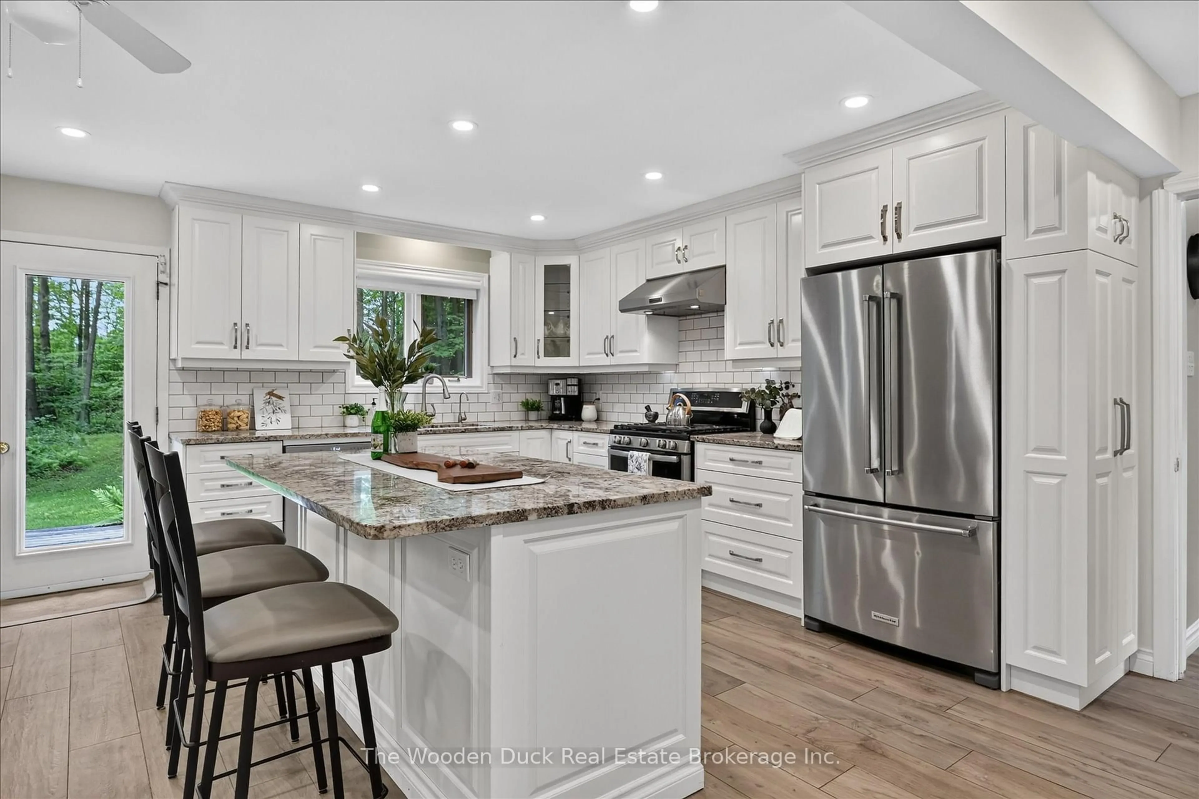 Open concept kitchen, unknown for 4453 Elmhirst Rd, Otonabee-South Monaghan Ontario K0L 2G0