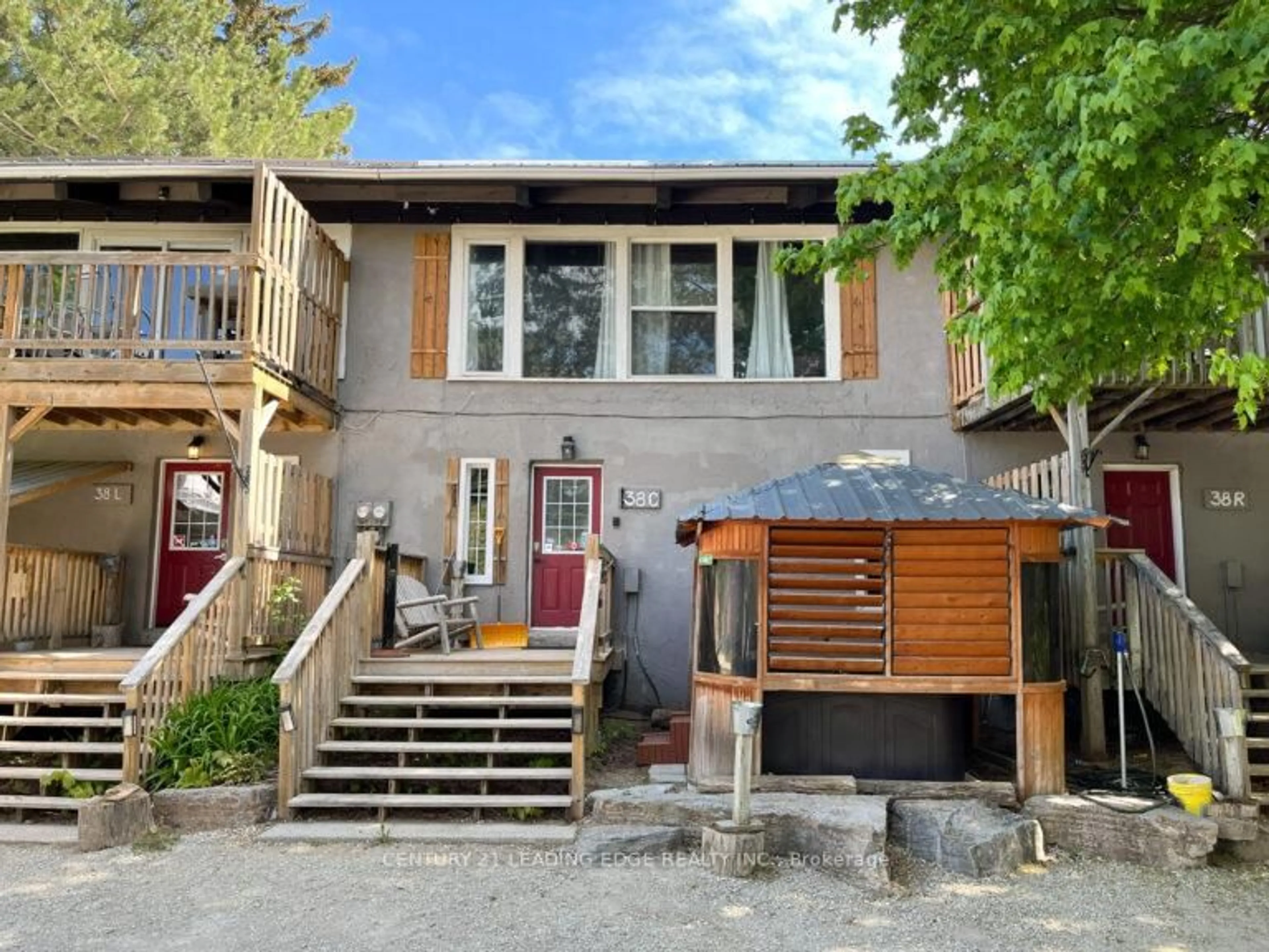 Unknown for 190-192-194 Tyrolean Lane, Blue Mountains Ontario L9Y 3Z2