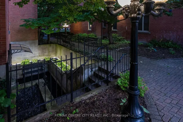 280 Queens Ave #1, London East 2