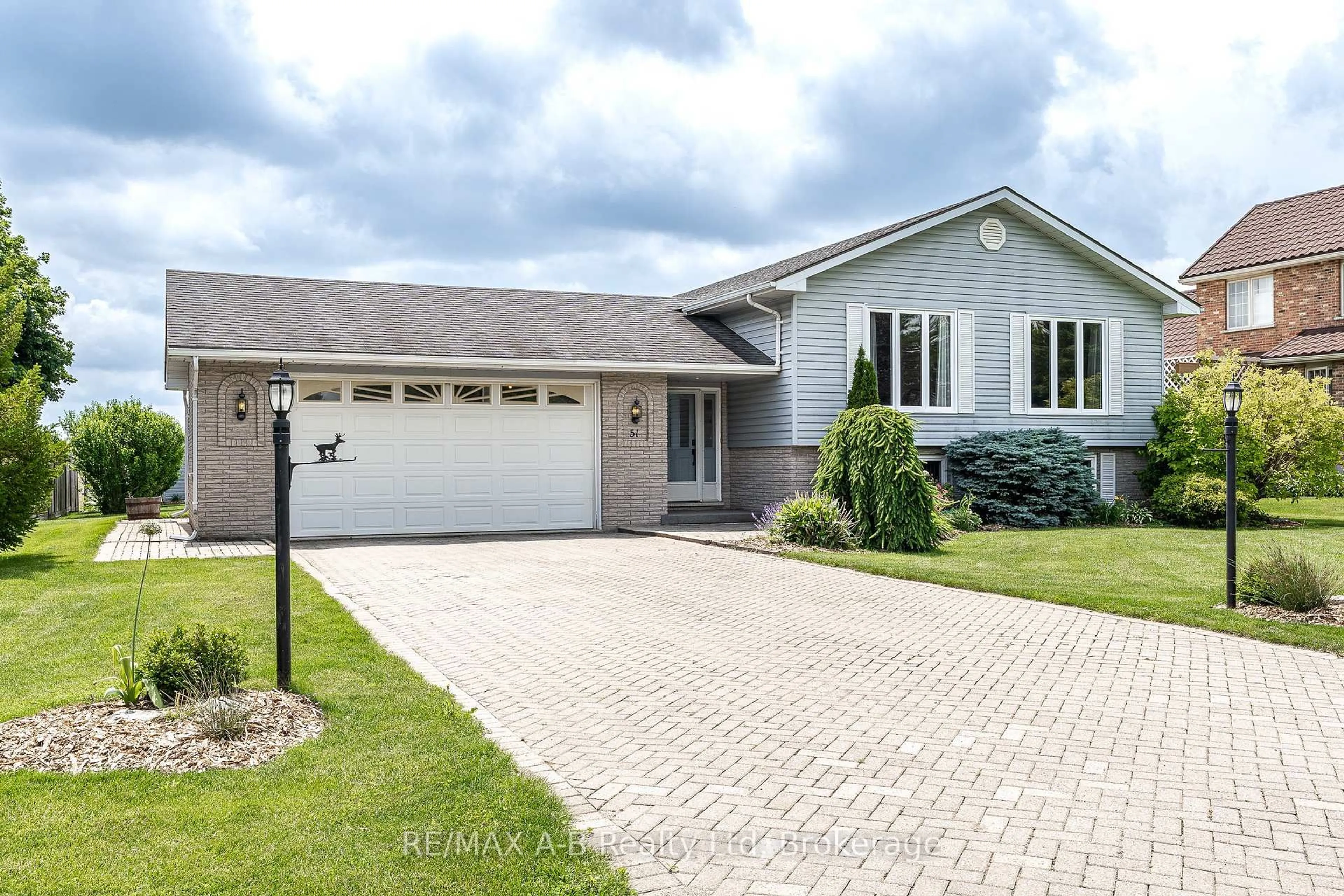 Home with vinyl exterior material, street for 51 Commissioner St, Zorra Ontario N0J 1J0