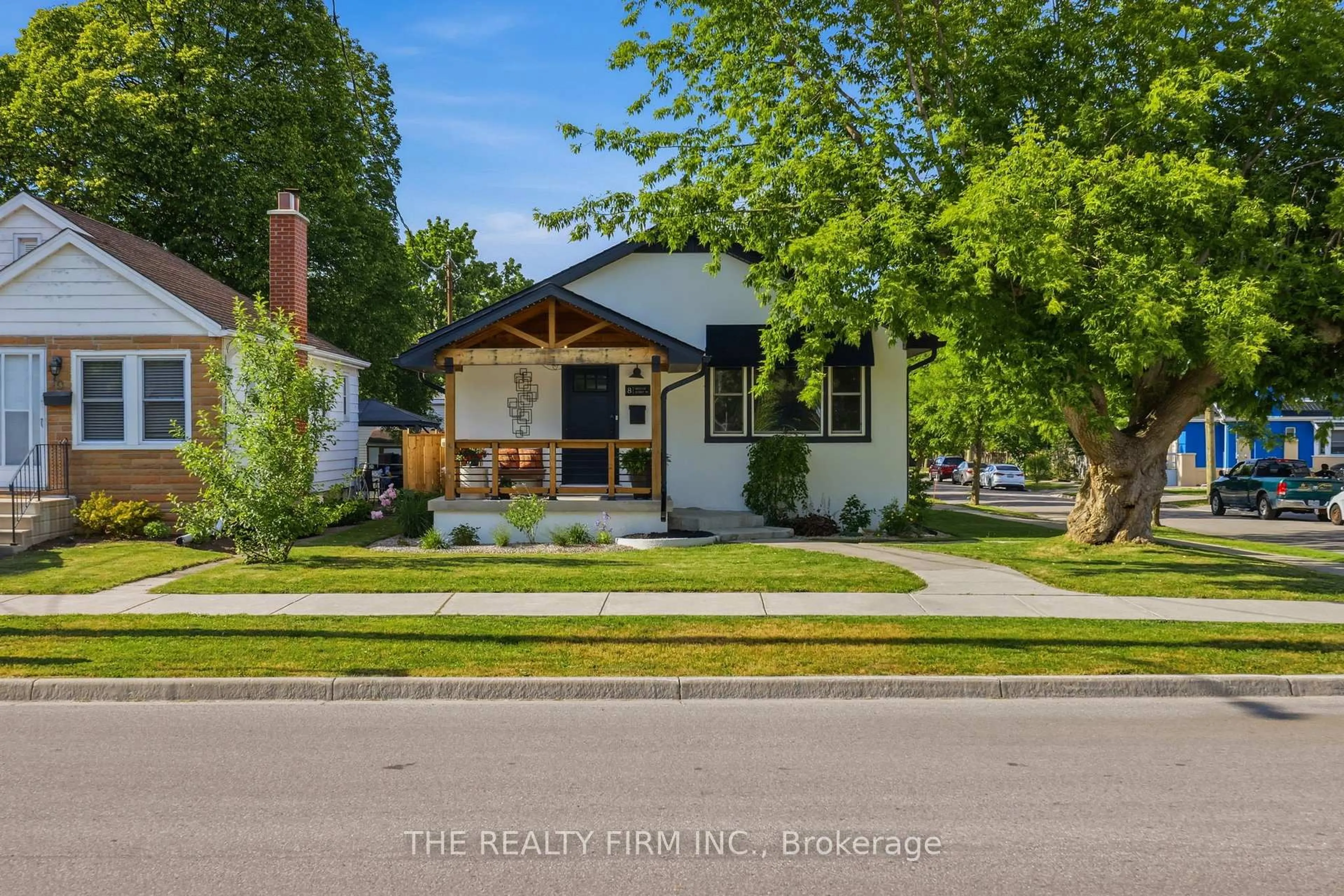 Home with brick exterior material, street for 8 Briscoe St, London South Ontario N6J 1L8