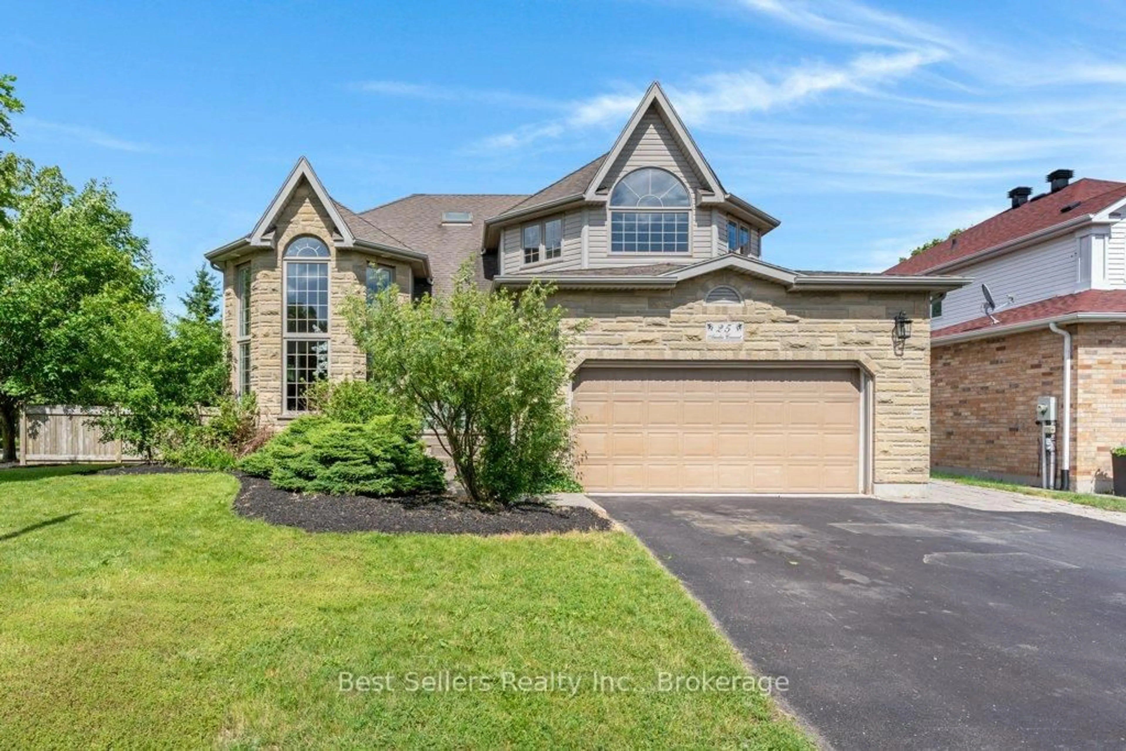 Home with brick exterior material, street for 25 AMALIA Cres, Guelph Ontario N1L 1L2