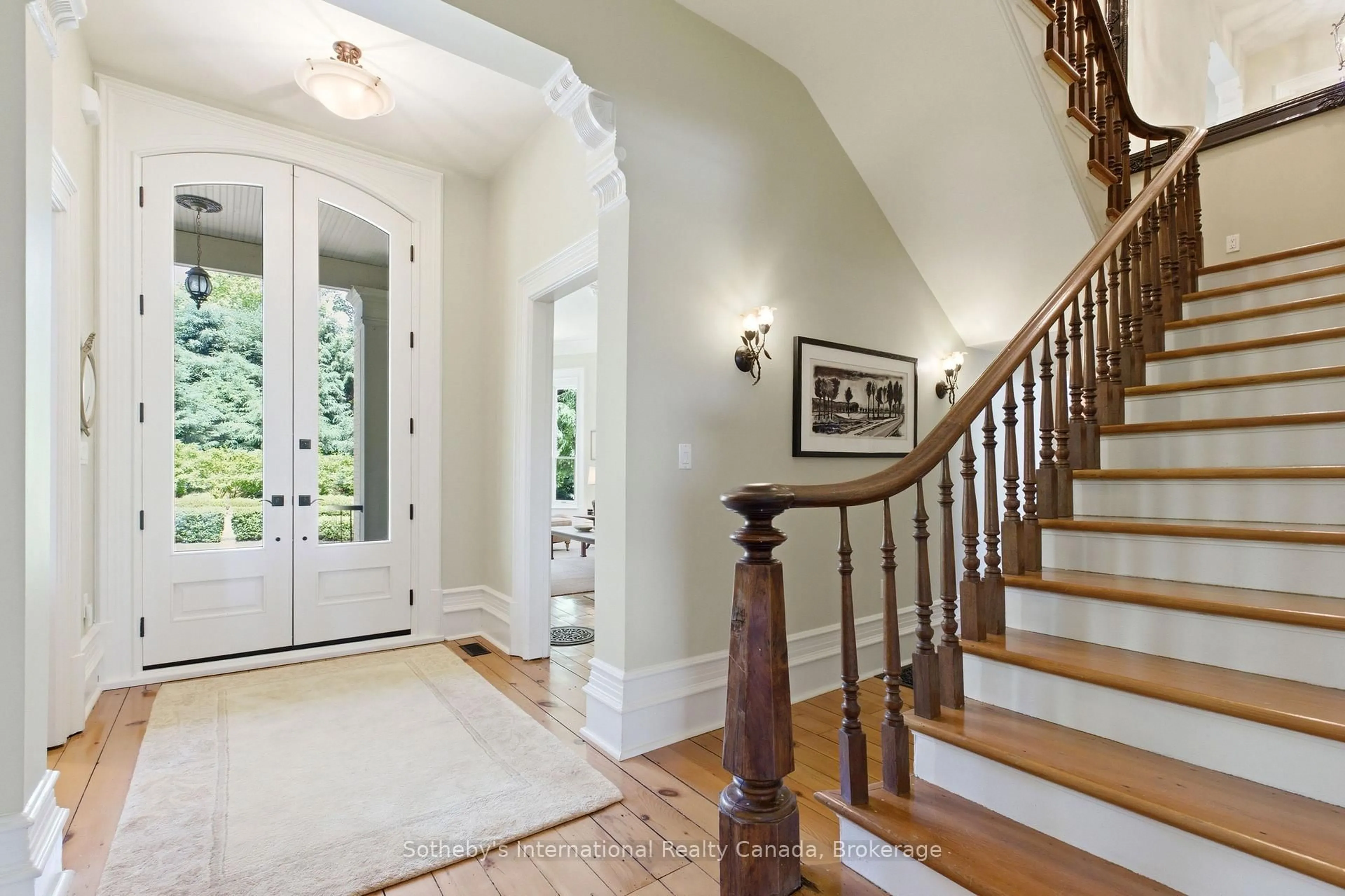 Indoor entryway for 50005 John Wise Line, Malahide Ontario N5H 2R5