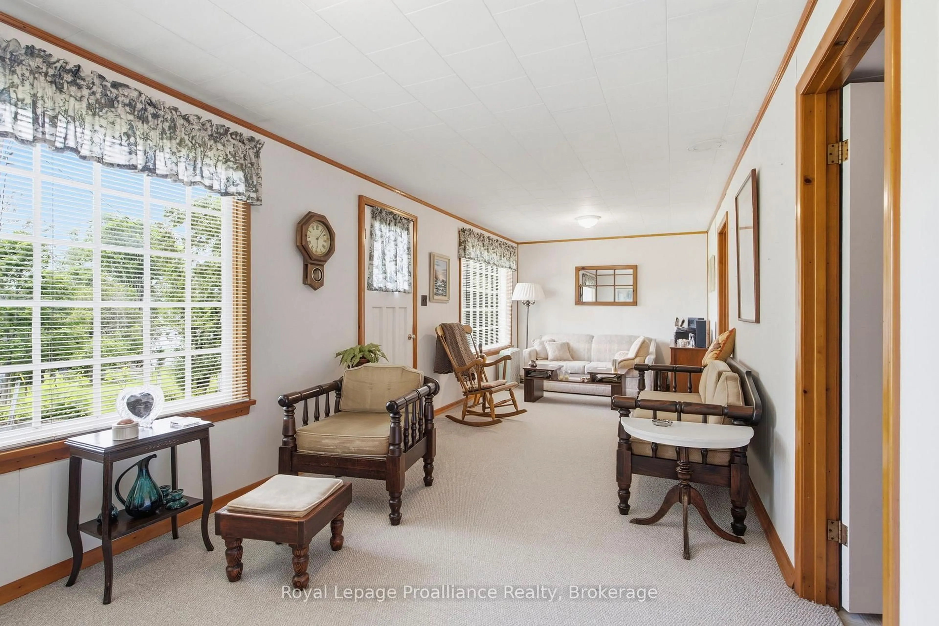 Living room with furniture, unknown for 5248 King Rd 325 Rd, Hamilton Township Ontario K0K 2E0