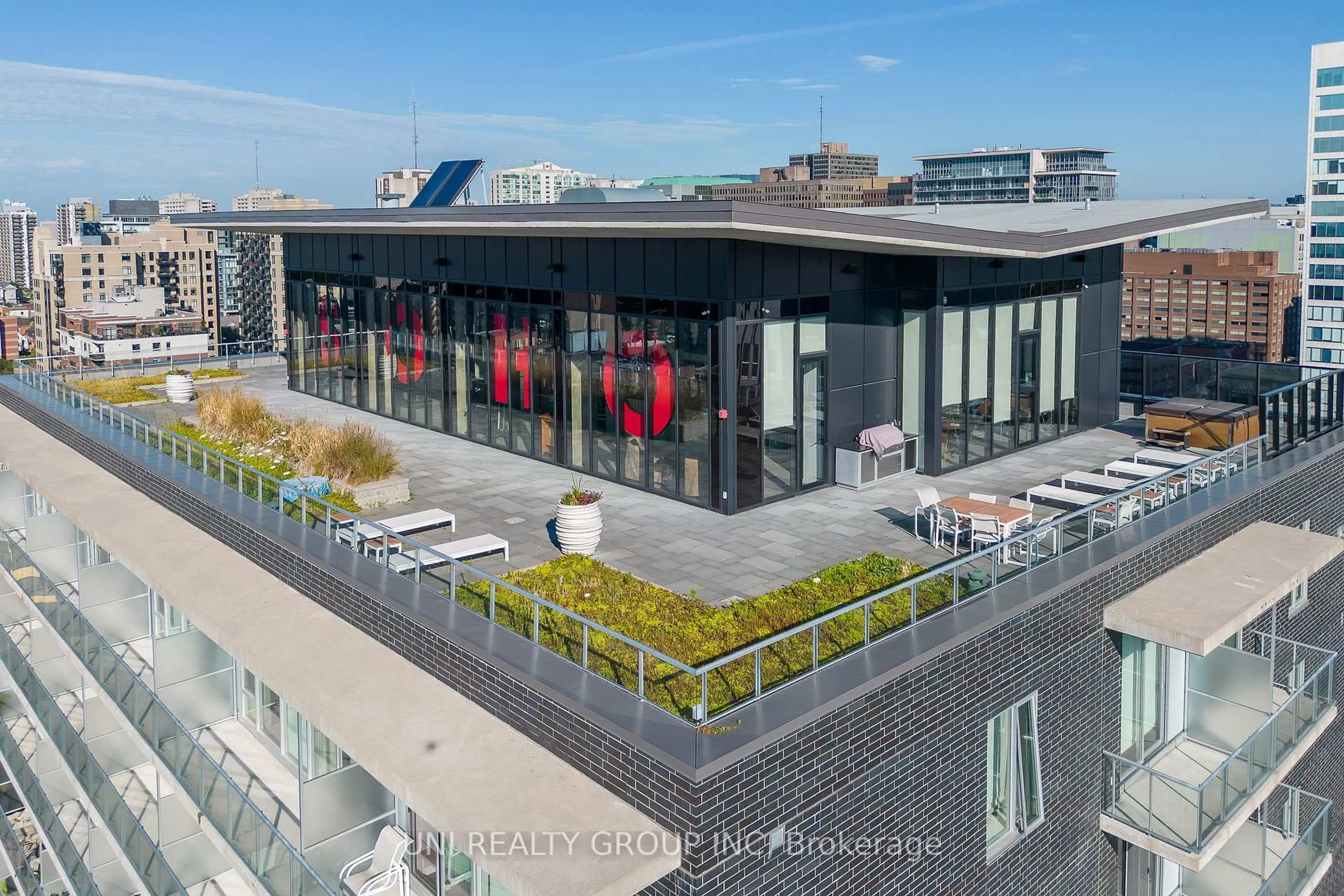 A pic from outside/outdoor area/front of a property/back of a property/a pic from drone, city buildings view from balcony for 300 LISGAR St #1206, Ottawa Ontario K2P 0E2