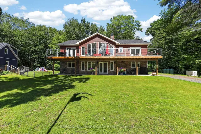 1615 Canning Rd, Gravenhurst 2
