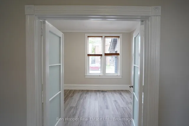 353 11th St, Owen Sound 5