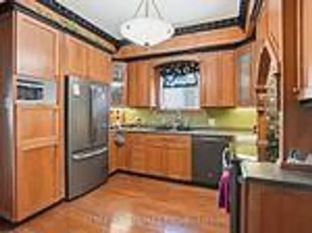 57 ROSEBERY Pl, St. Thomas 5